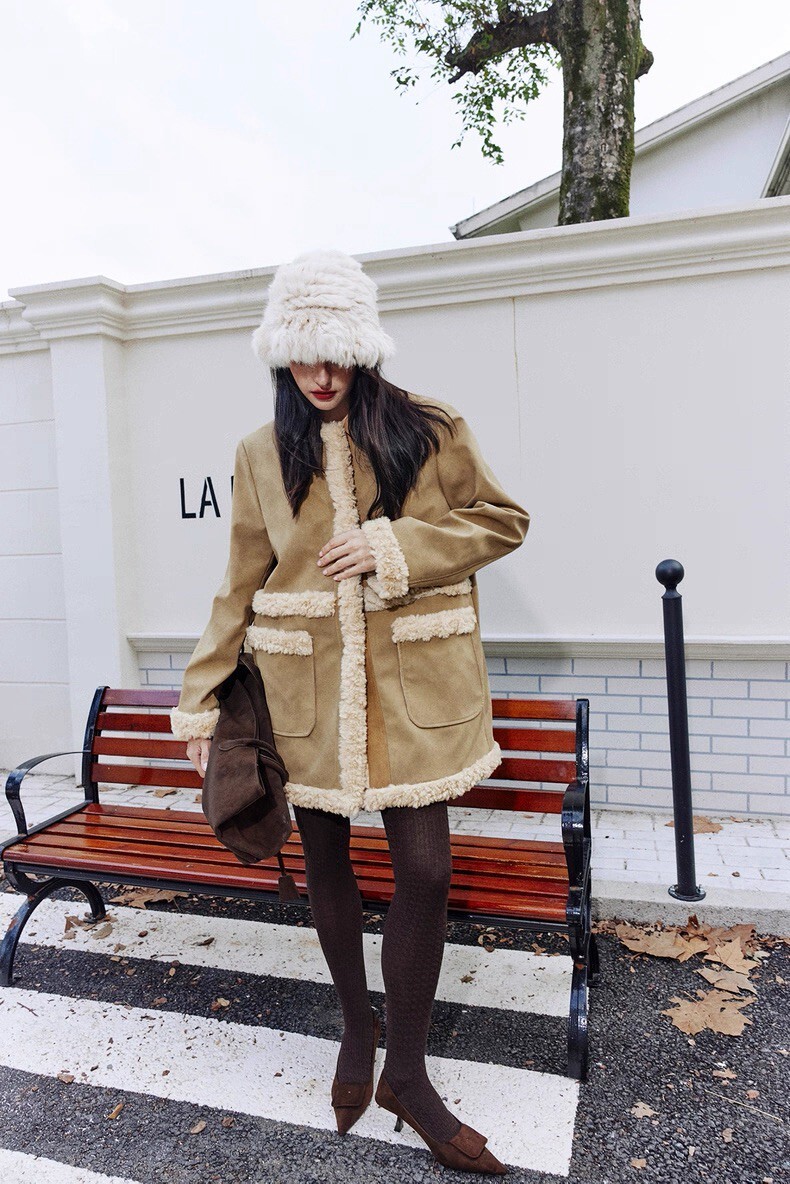 焦糖駝QQ羊羔毛拼接翻領短大衣外套-XS-M (Elegant & Love)