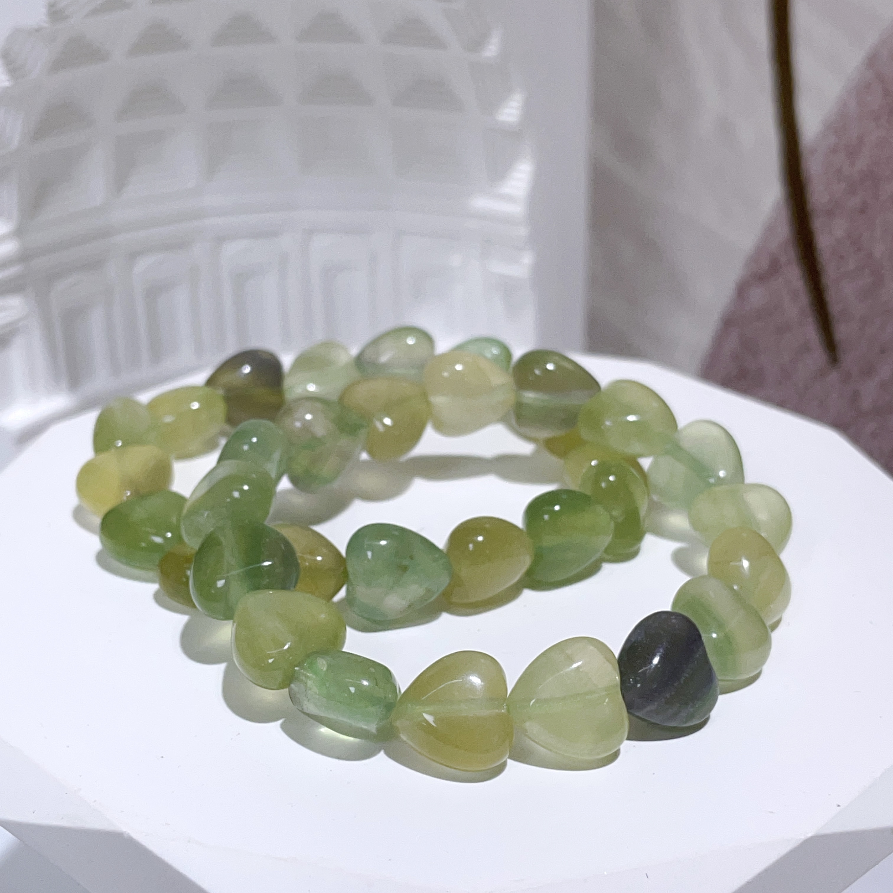 綠瑩石心心手串 11mm