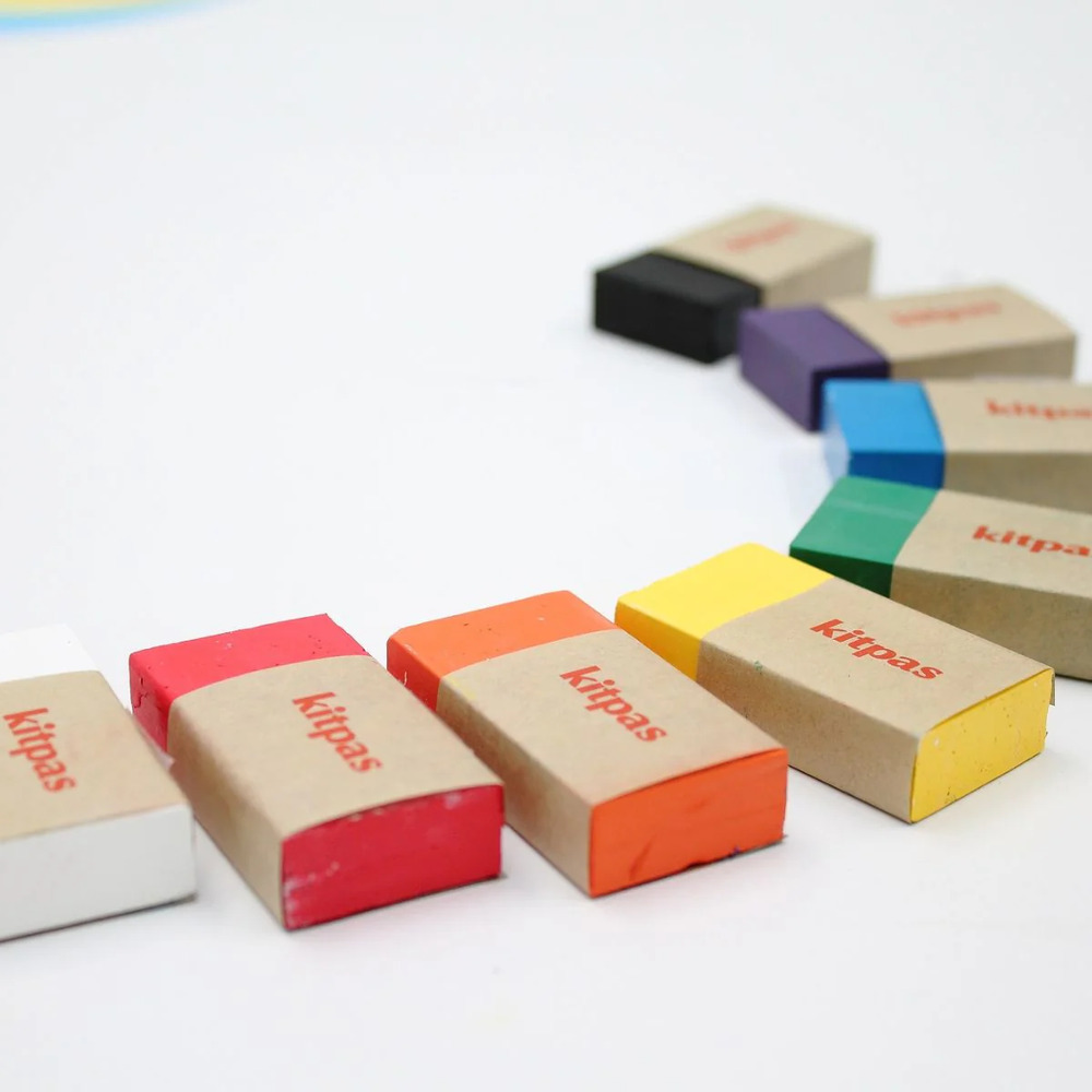 日本Kitpas 方塊蠟筆8色