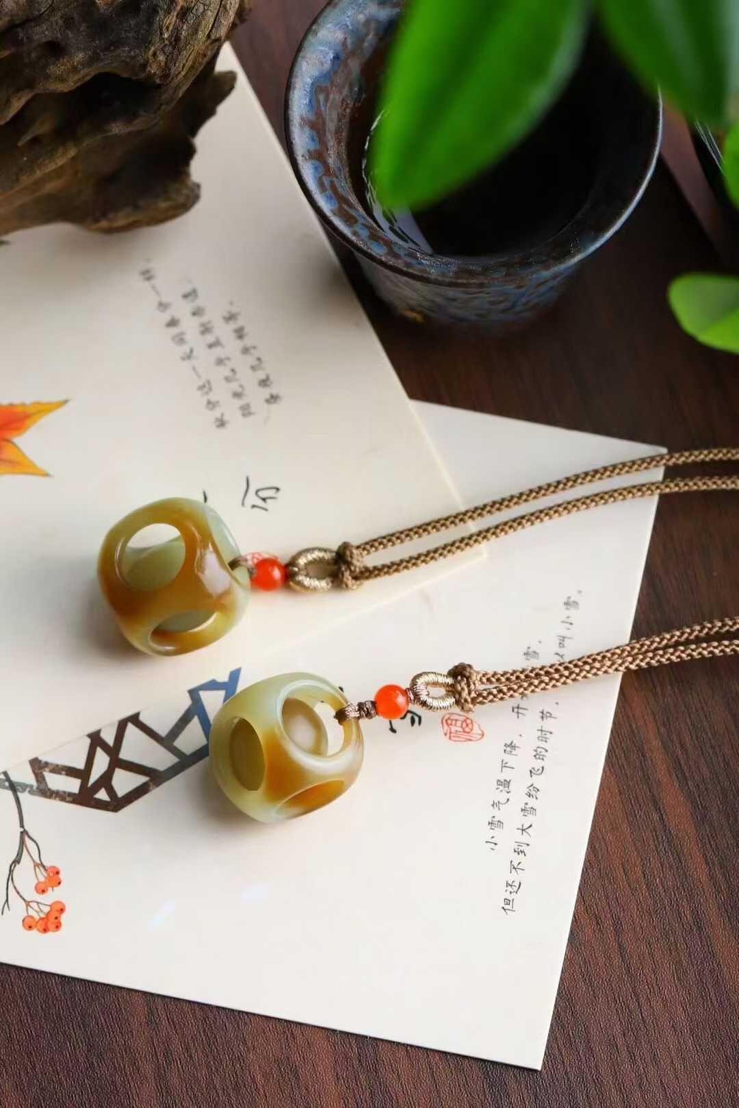 和田玉糖色路路通/轉運珠,天然和田玉軟玉