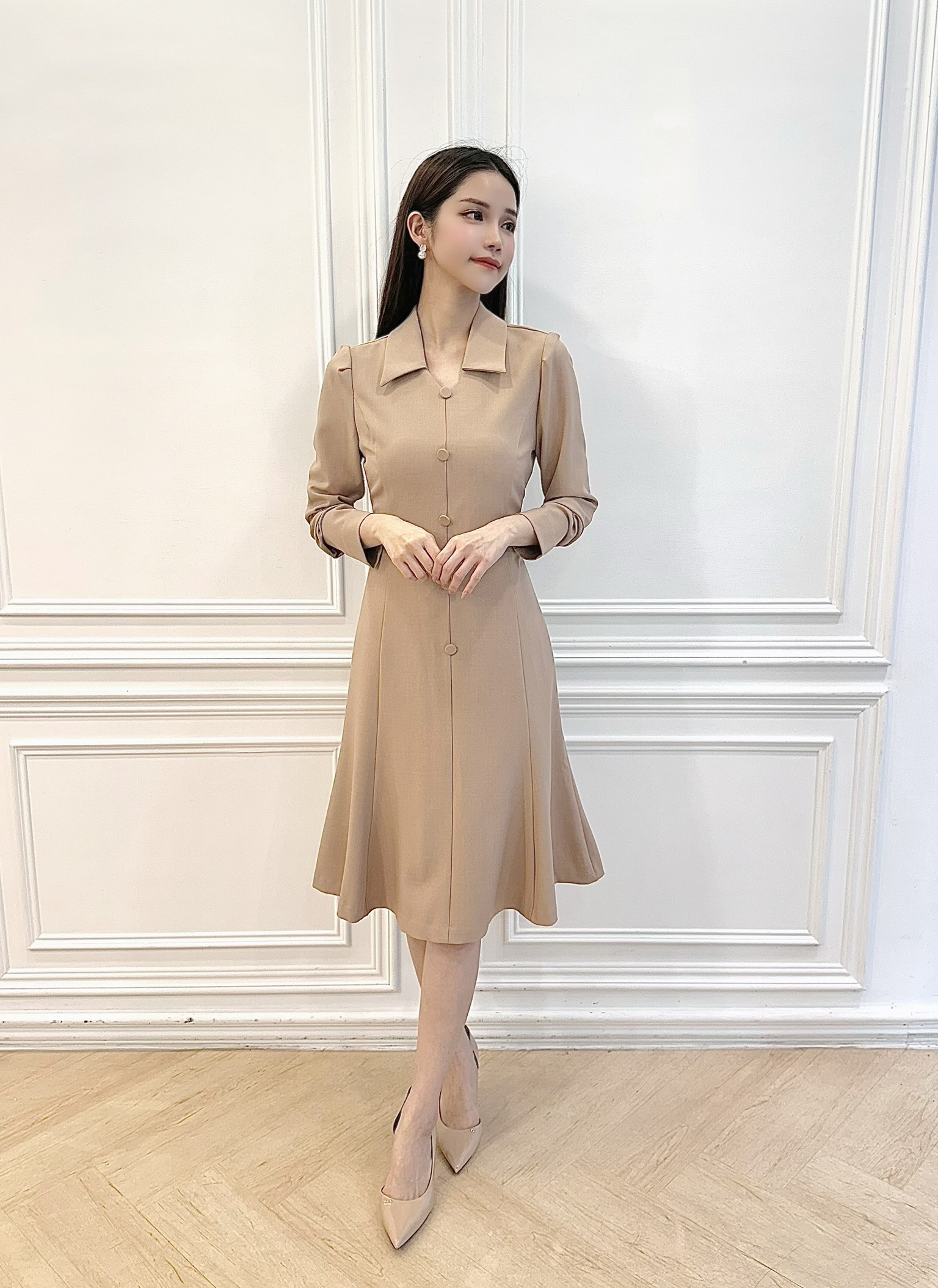 翻領包布釦魚尾洋裝