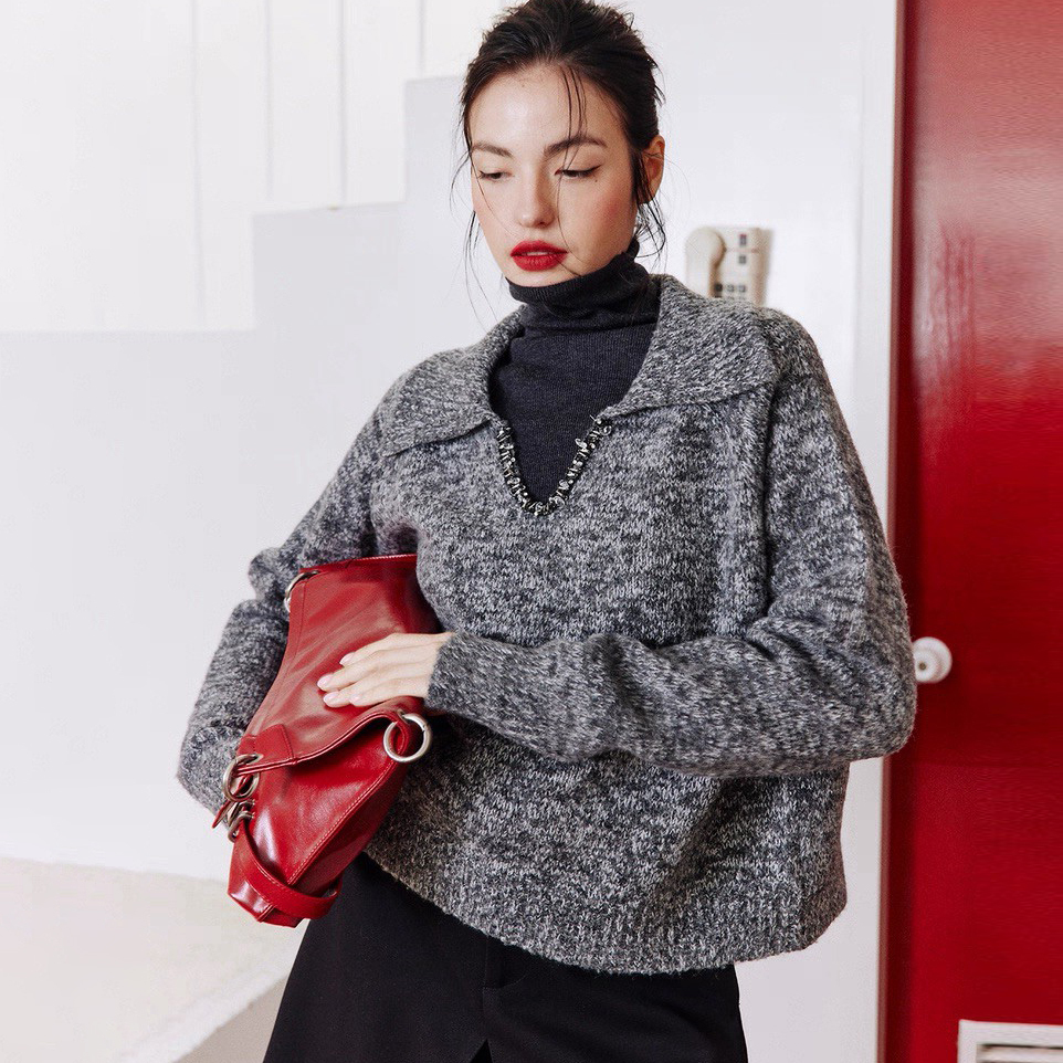 混色灰亮片V字翻領羊毛針織上衣-F (Elegant & Love)