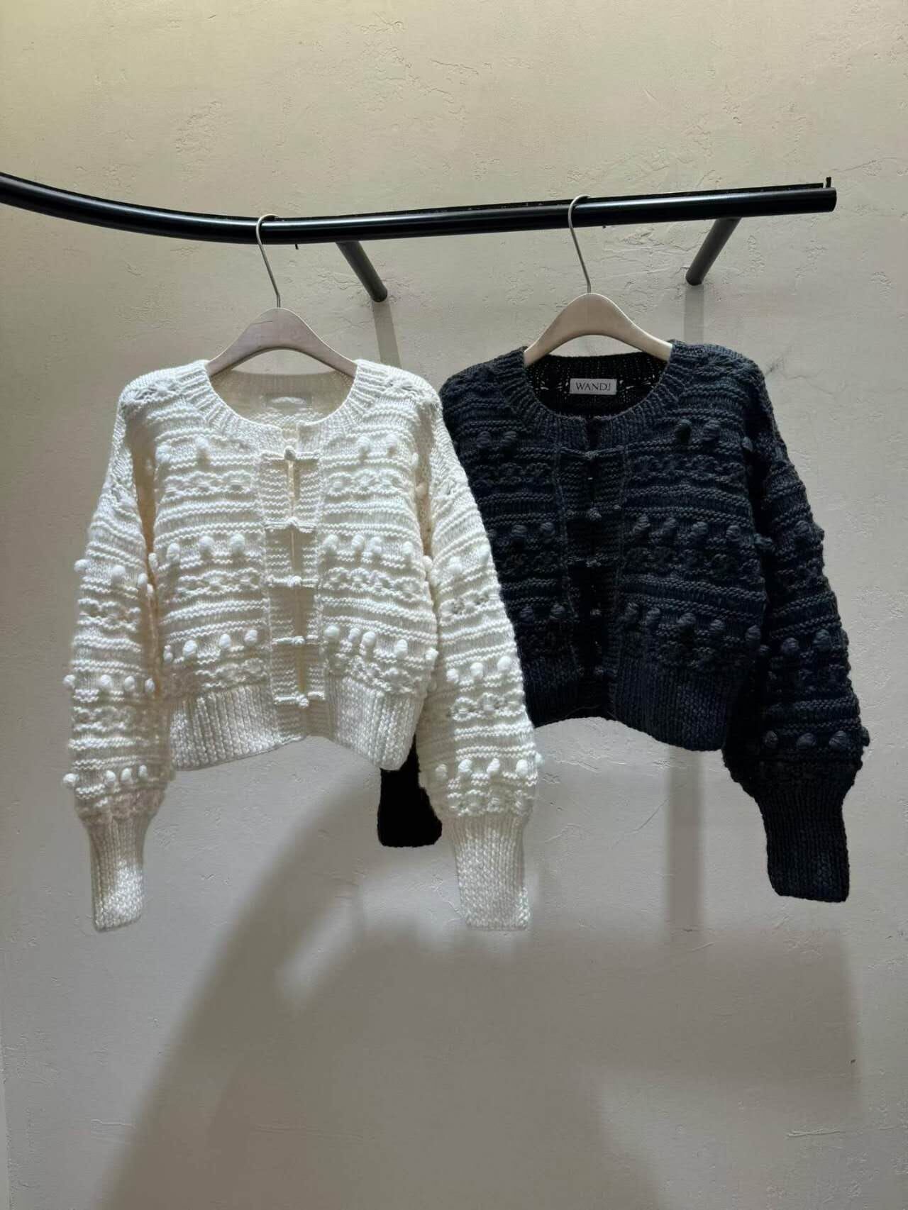 WJ5121 100%手工羊毛波波針織麻花外套