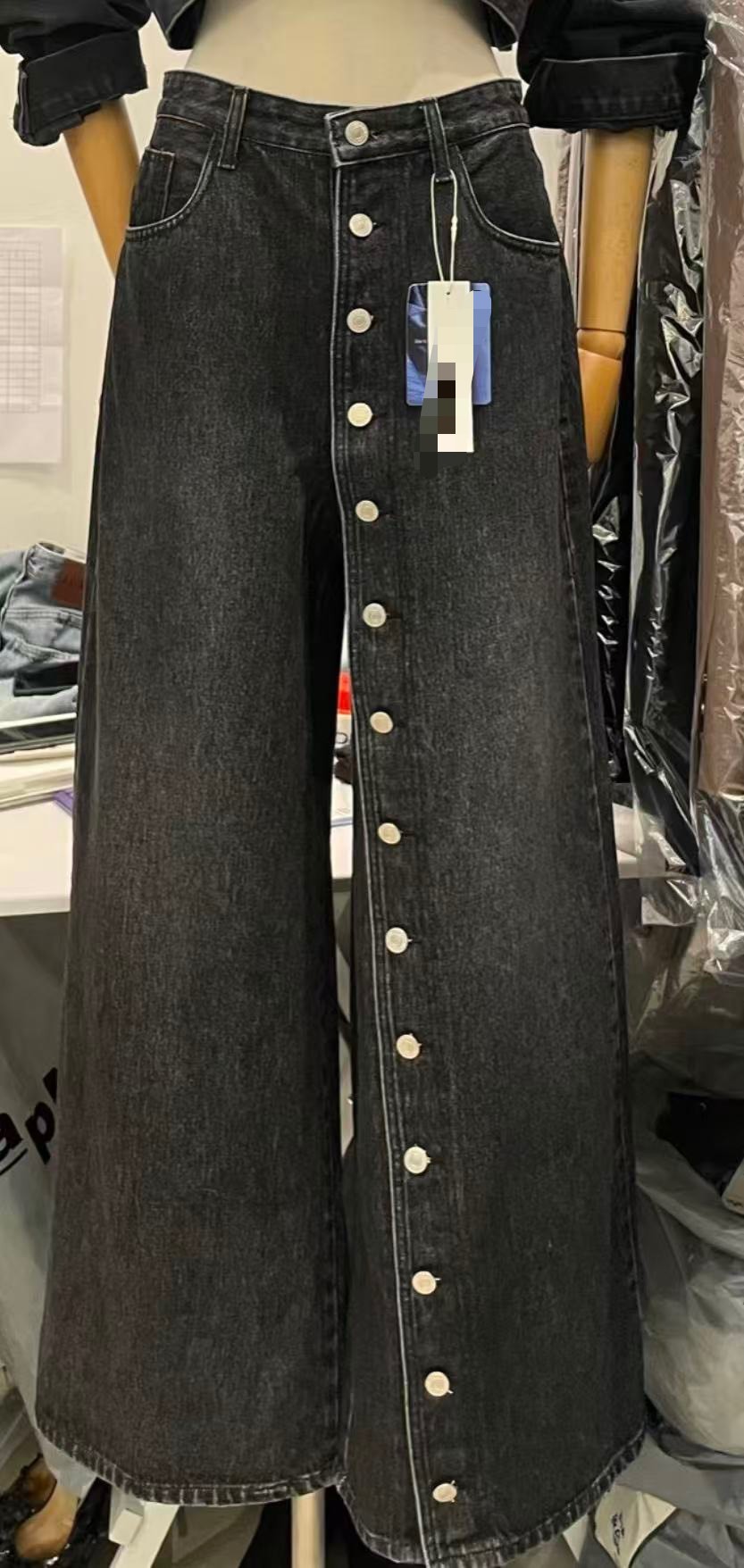 3266半排釦牛仔寬管長褲