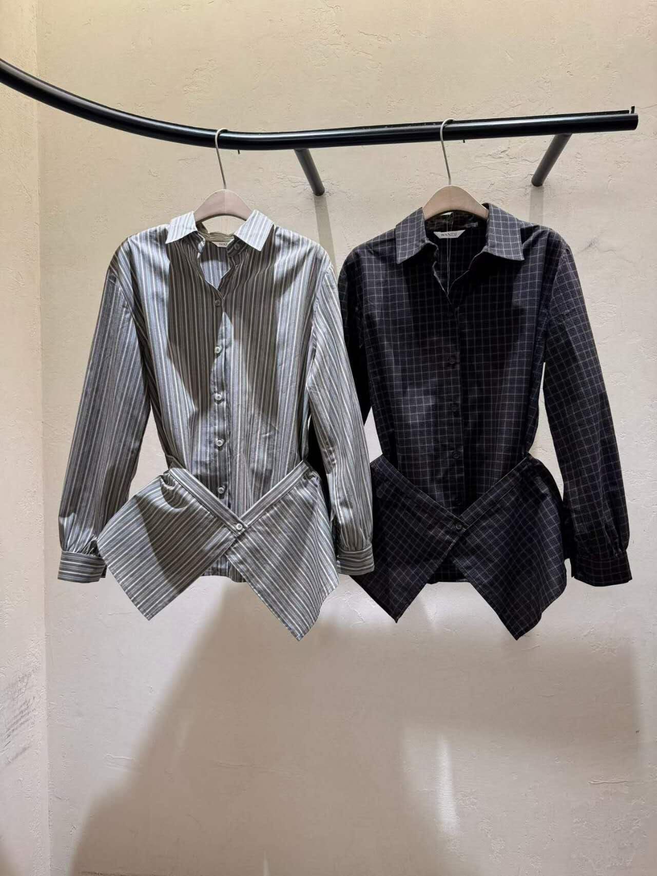 WJ5134 設計感屁簾排扣恤衫