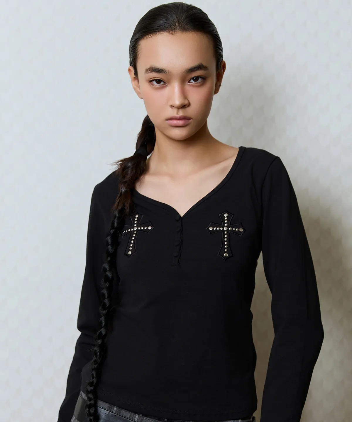 LUVISTRUE GT PATCH SLEEVE TEE