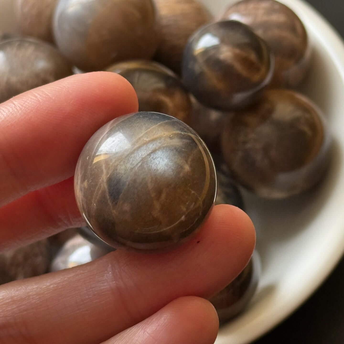 [原石] 黑太陽石 水晶小球