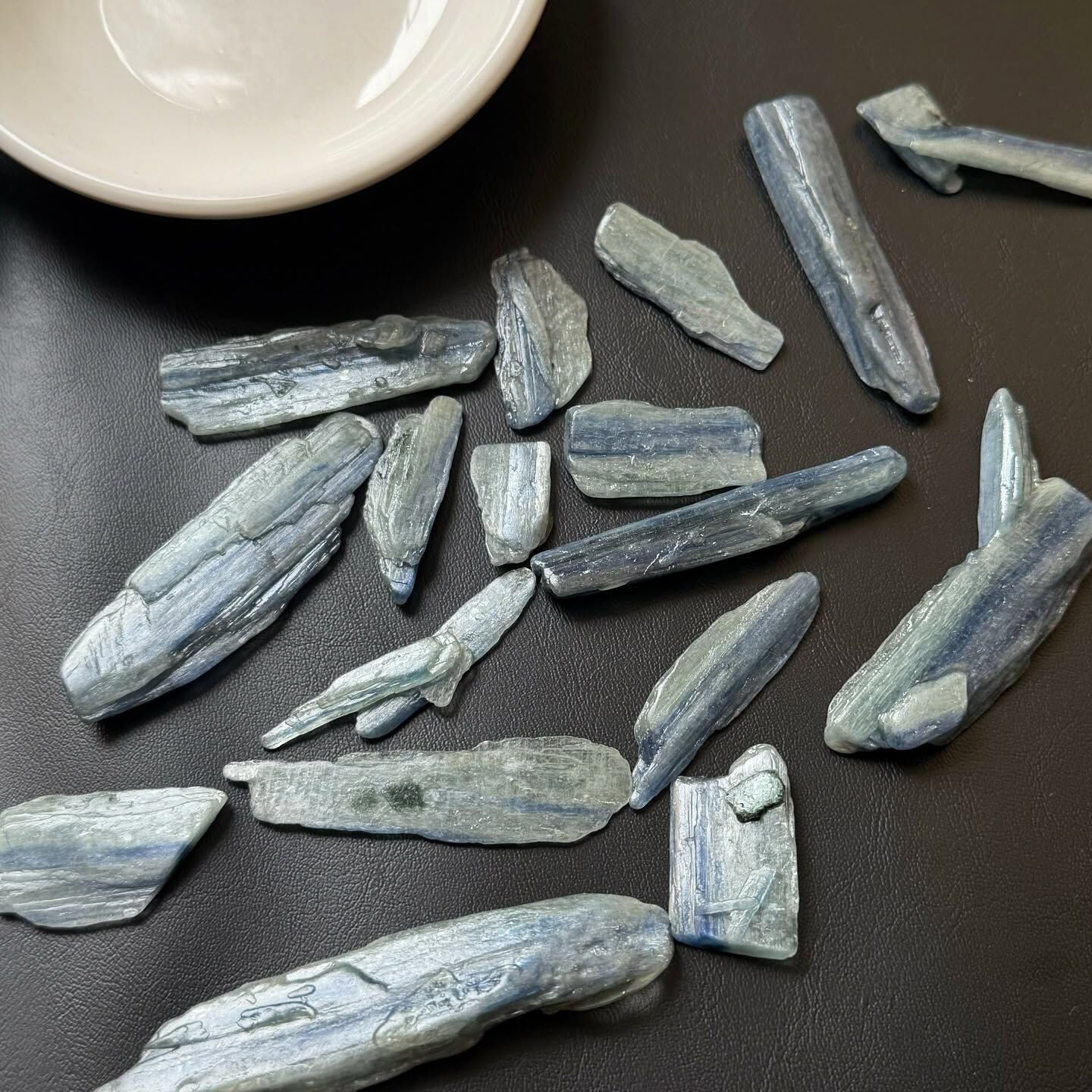 [原石] 藍晶石 一包 50 克