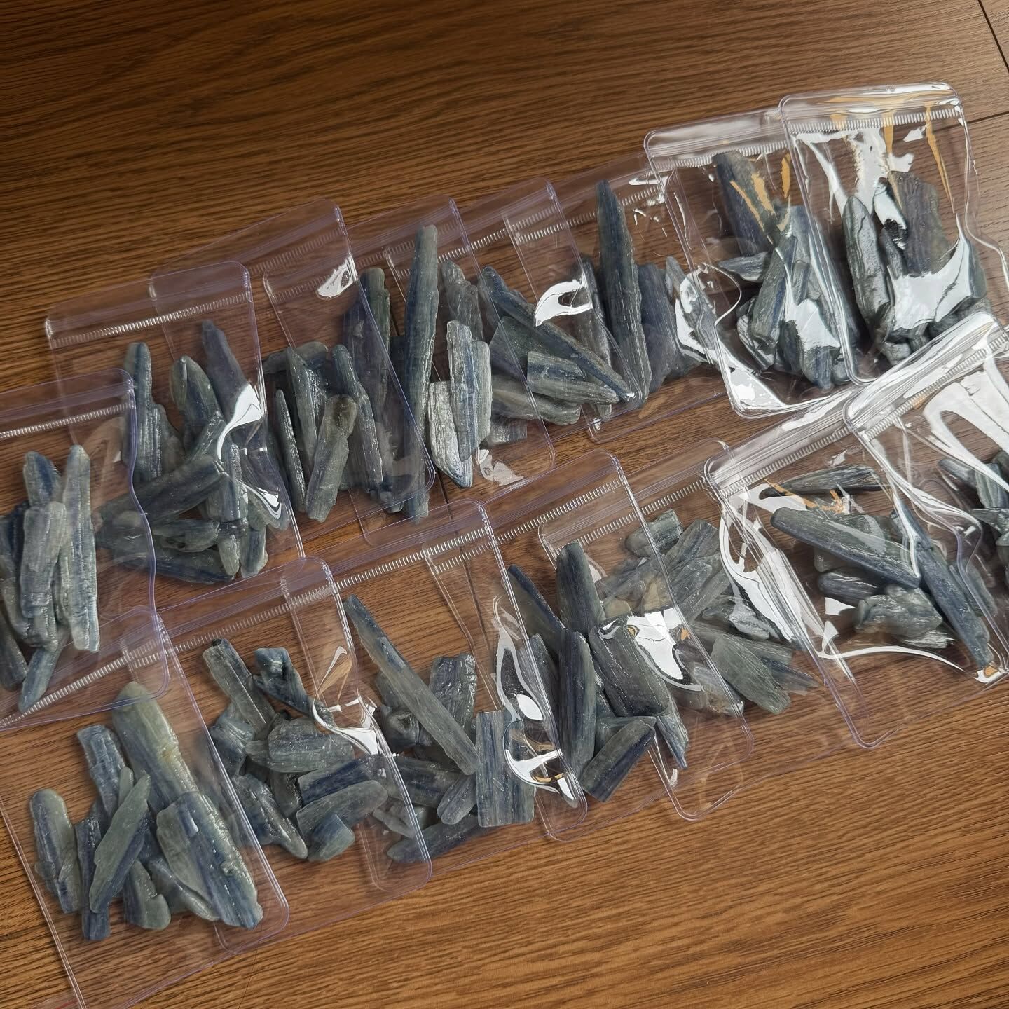 [原石] 藍晶石 一包 50 克