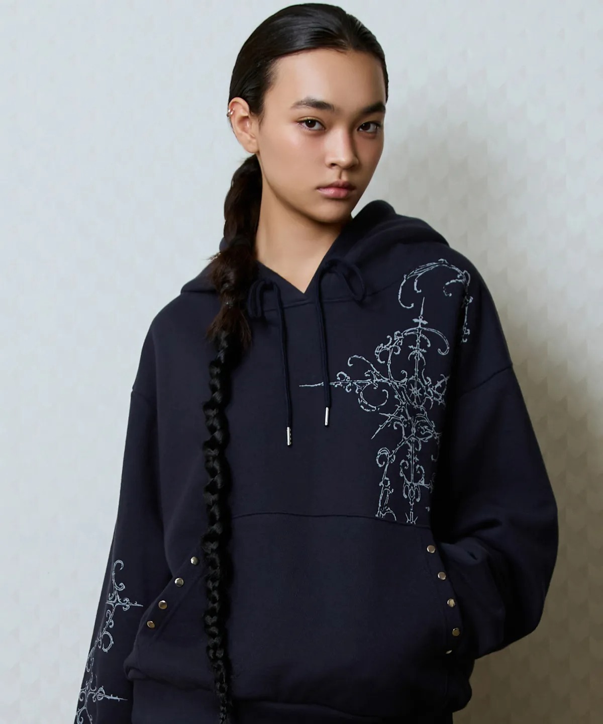 LUVISTRUE GT PRINTED HOODIE