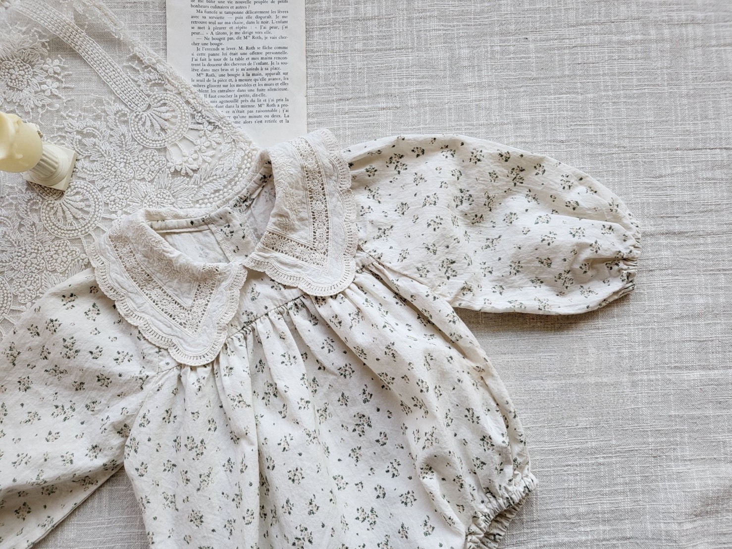 清新翻領小碎花包屁衣