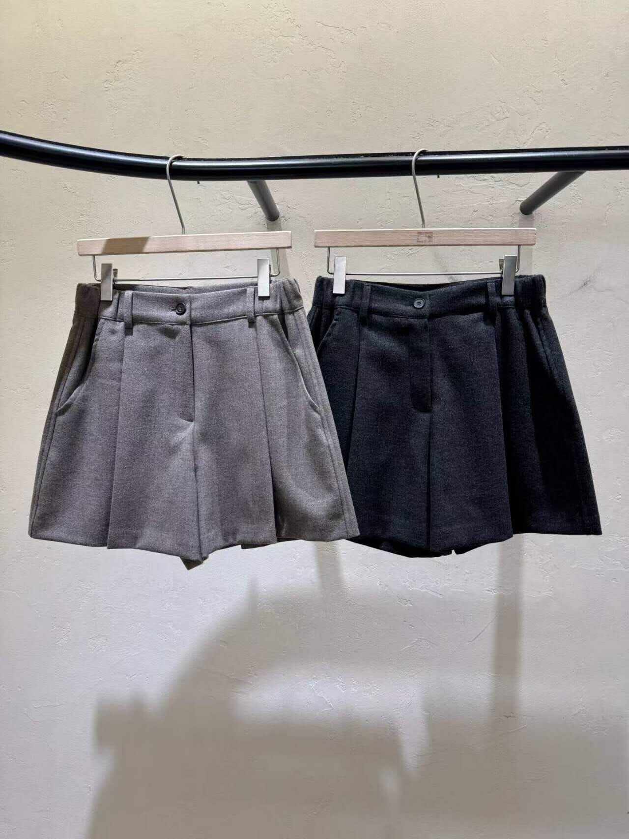 WJ5139 氣質高腰壓褶A字短褲