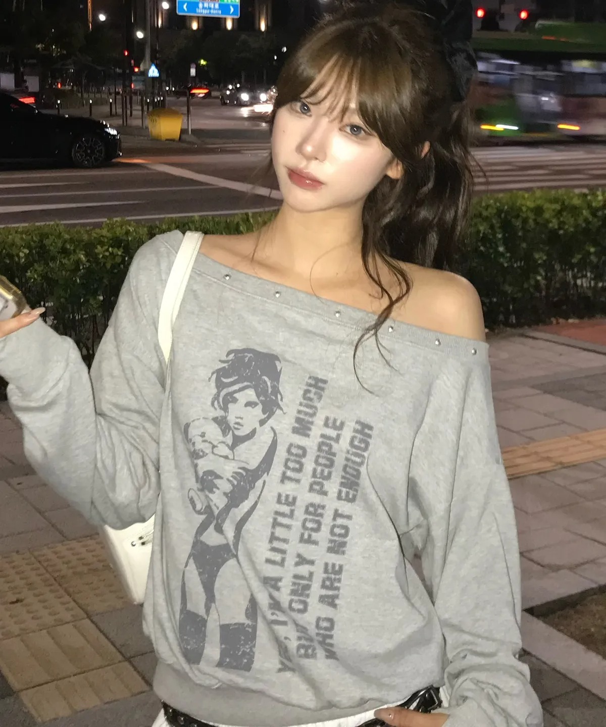 LUVISTRUE GT ONE SHOULDER SWEATSHIRT