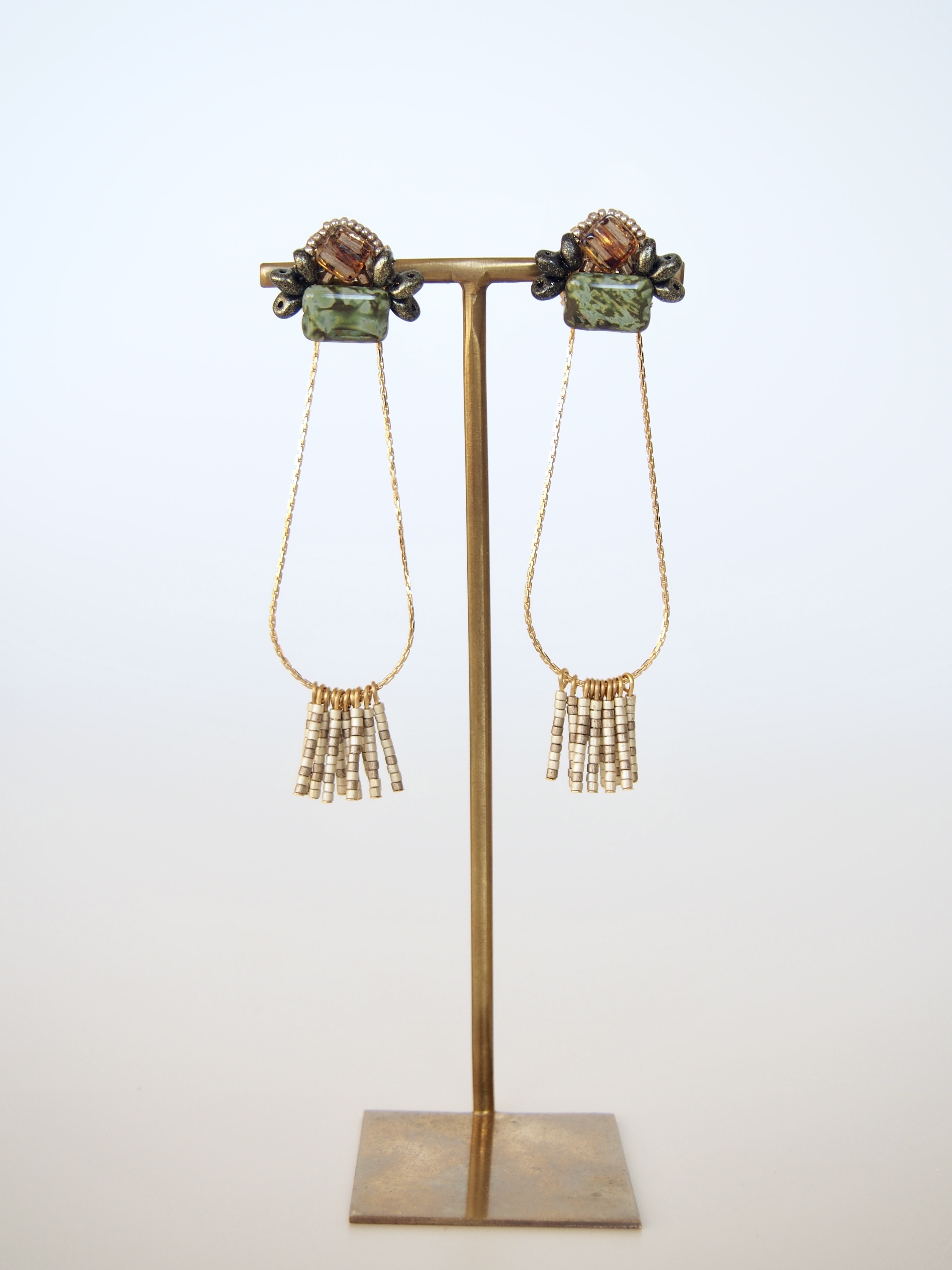 beads fringe 針式耳環