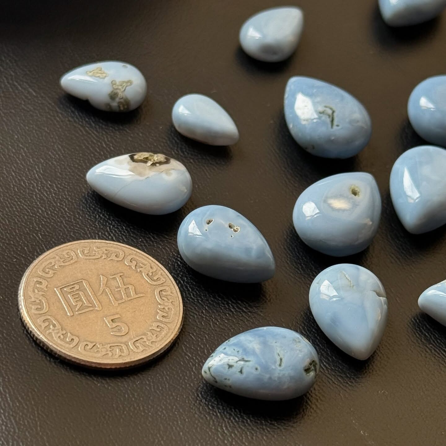 [原石] 非洲藍澳寶 小水滴