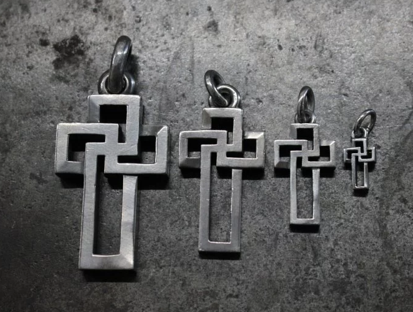 FCT-05 幸運十字吊墜