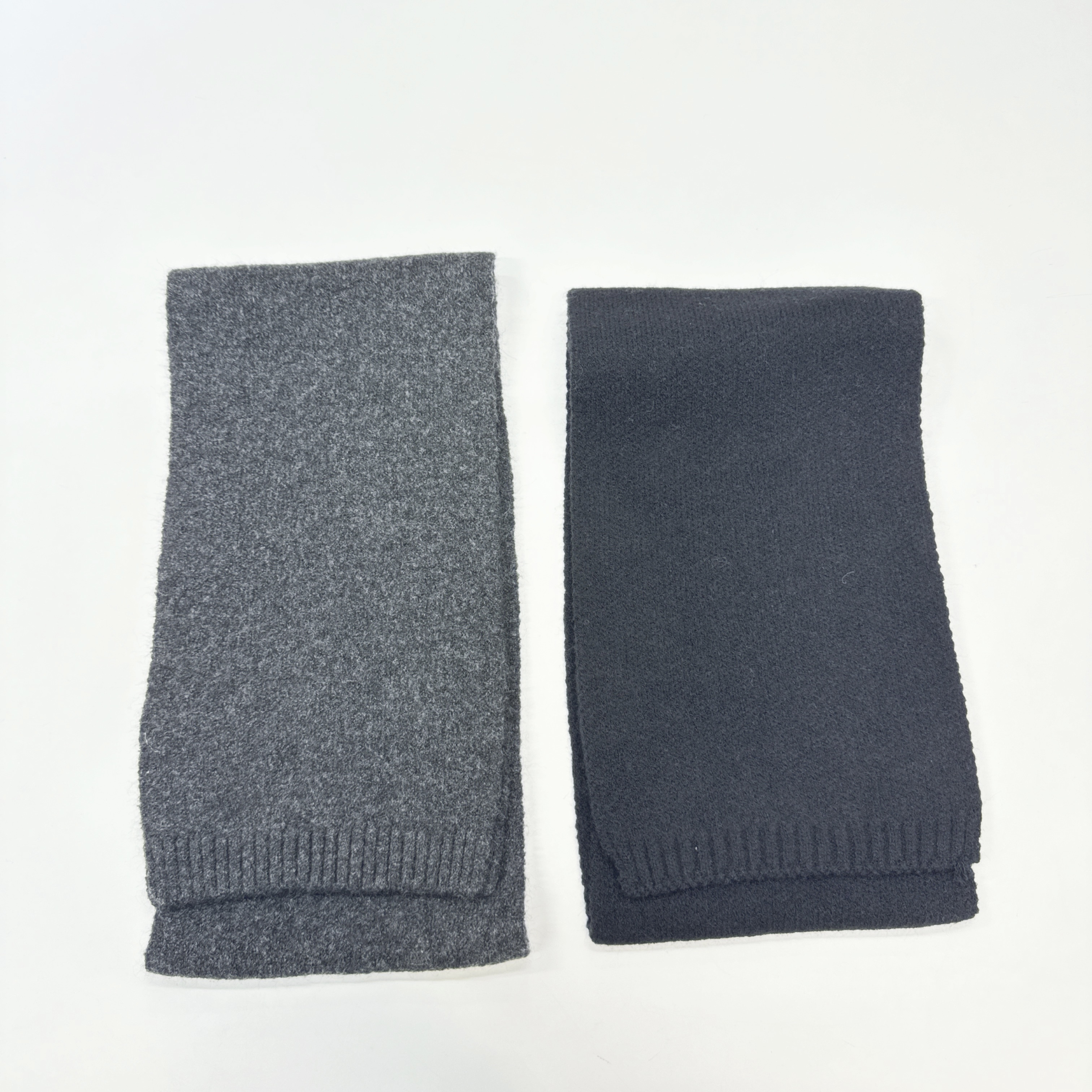 純黑色/混毛灰色羊絨頸巾 (A43-A44)