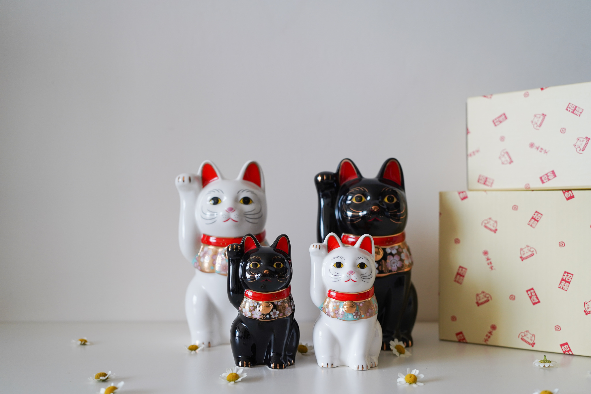 日本 藥師窯 櫻花招財貓