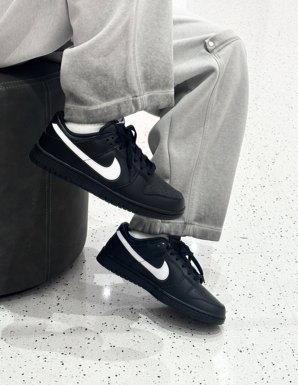 【逢甲 FUZZY】Nike Dunk Low "Black White" 黑白 IO7606-010