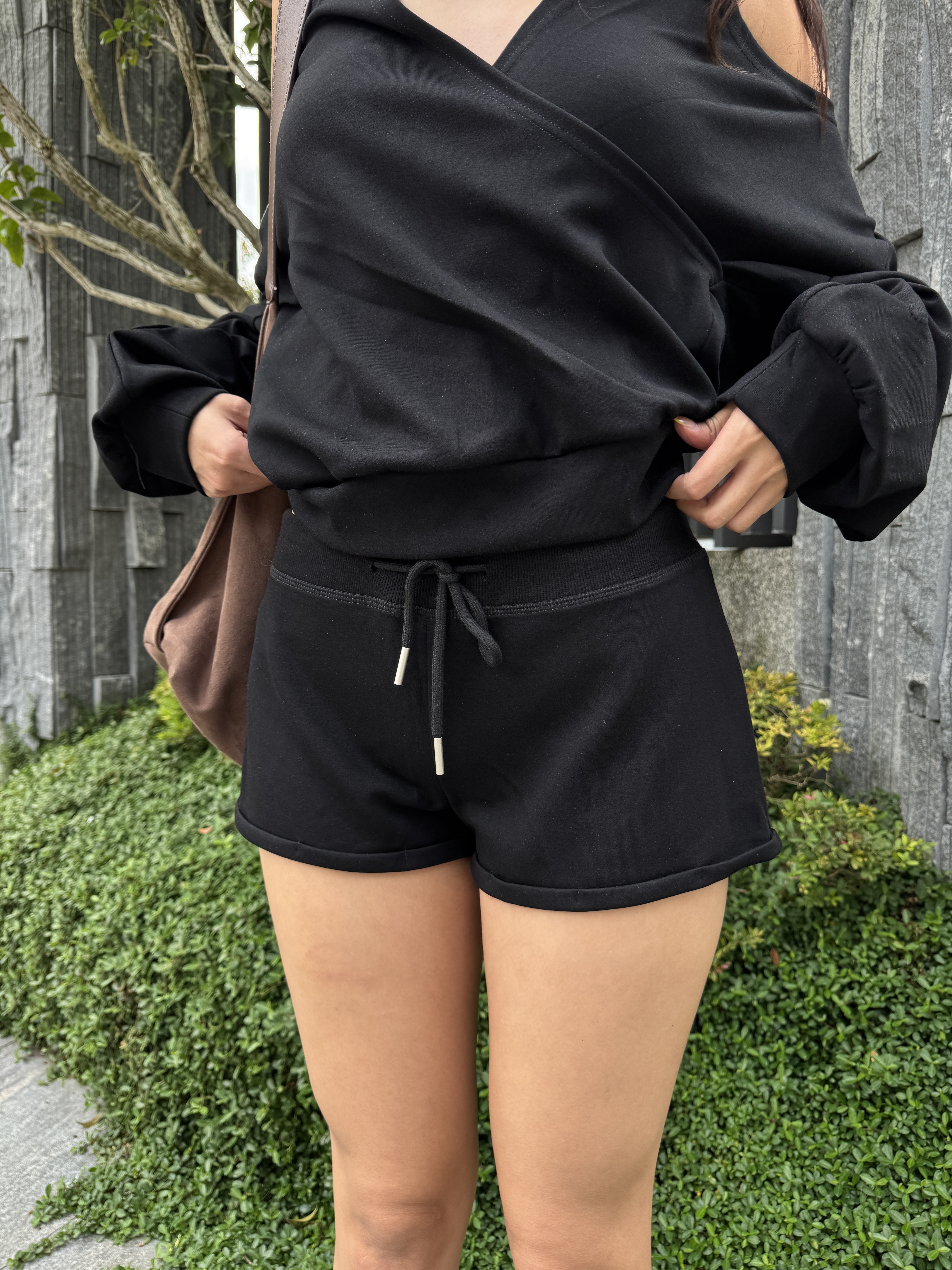 歐美捲邊棉質小短褲(3色)