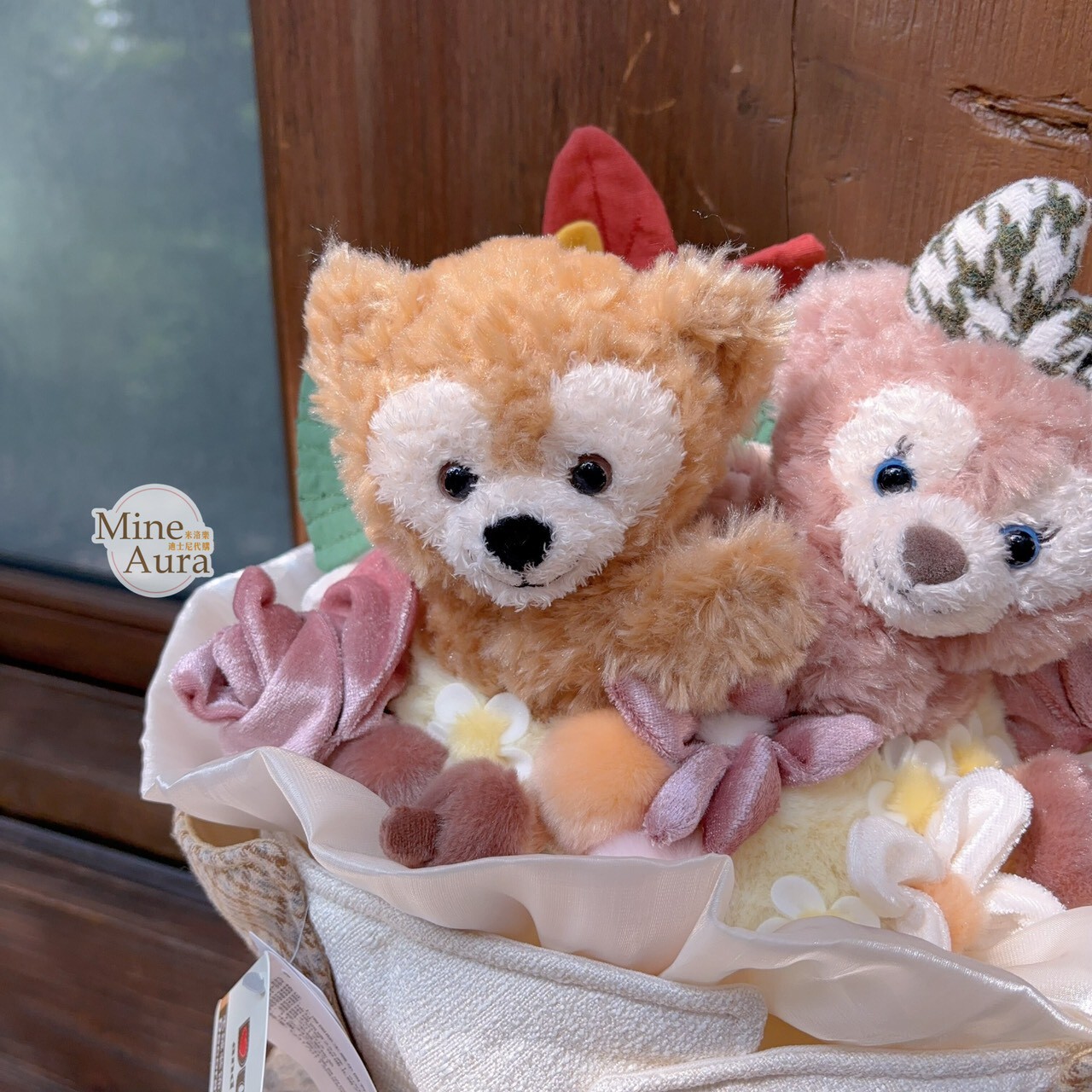 2025 秋日 達菲 Duffy 雪莉玫 ShellieMay 絨毛花束造型 擺飾品 -上海迪士尼樂園