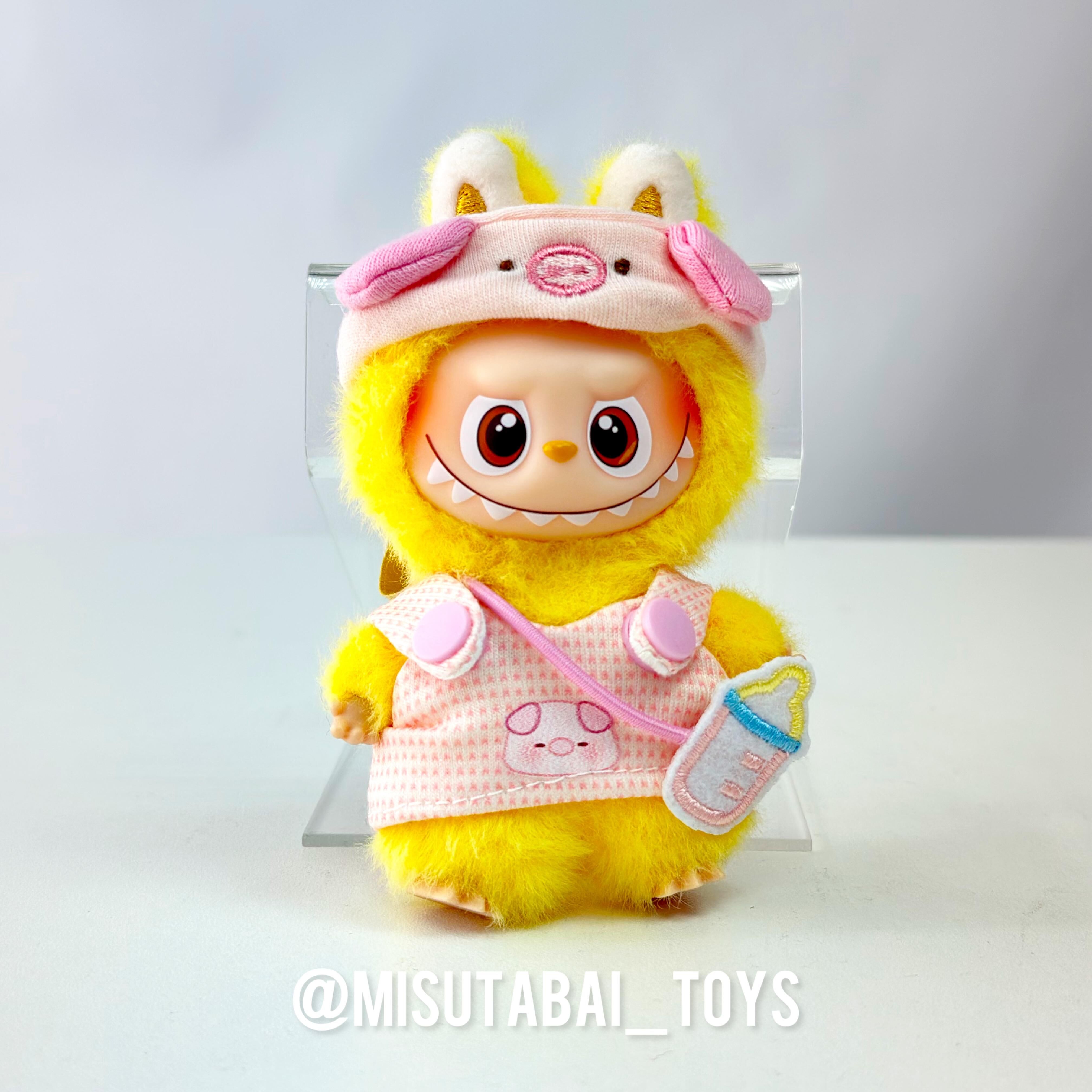 Mini Doll Outfit M35 - Little Piggy