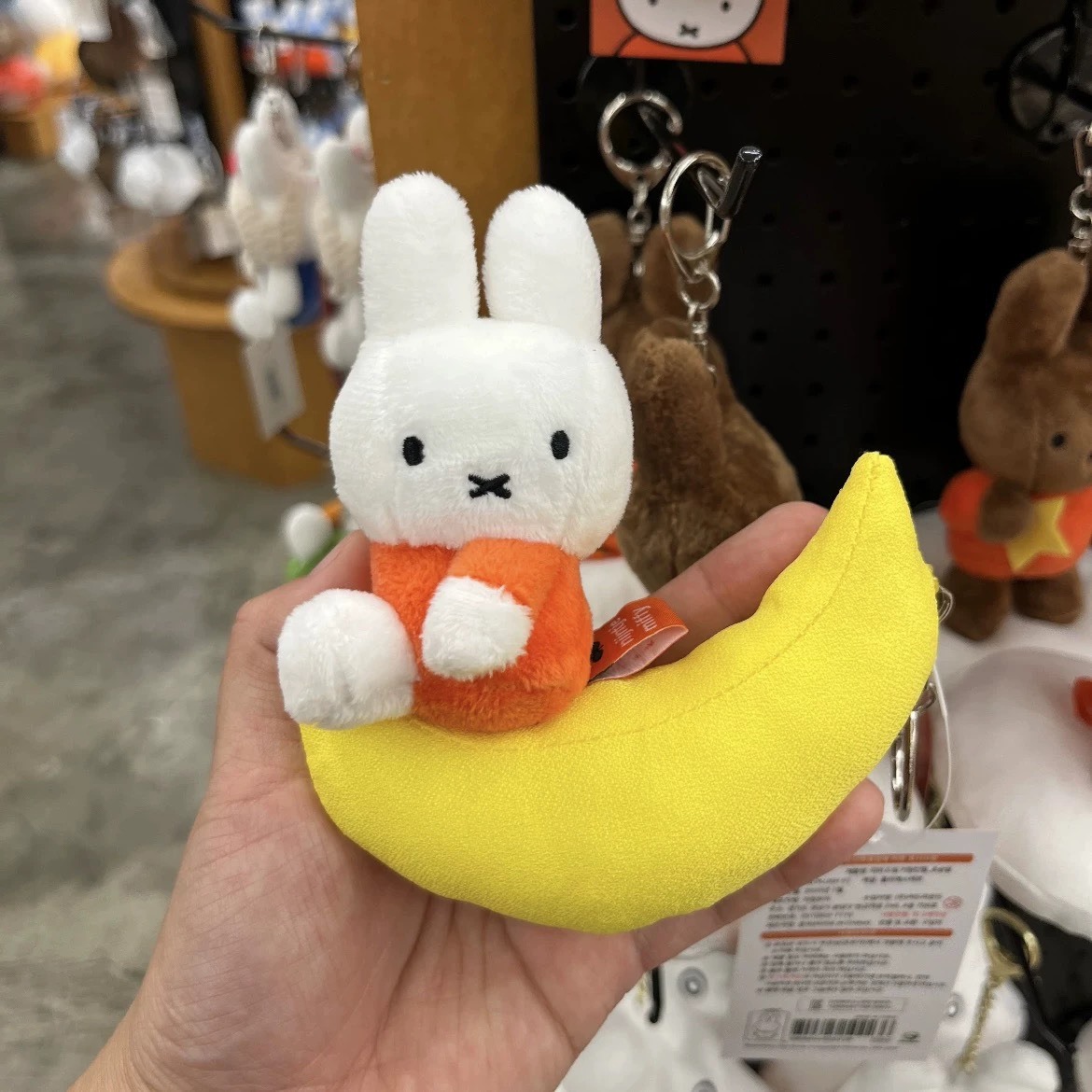 韓國代購 濟州島限定 月 雲朵 米菲 毛絨吊飾玩偶