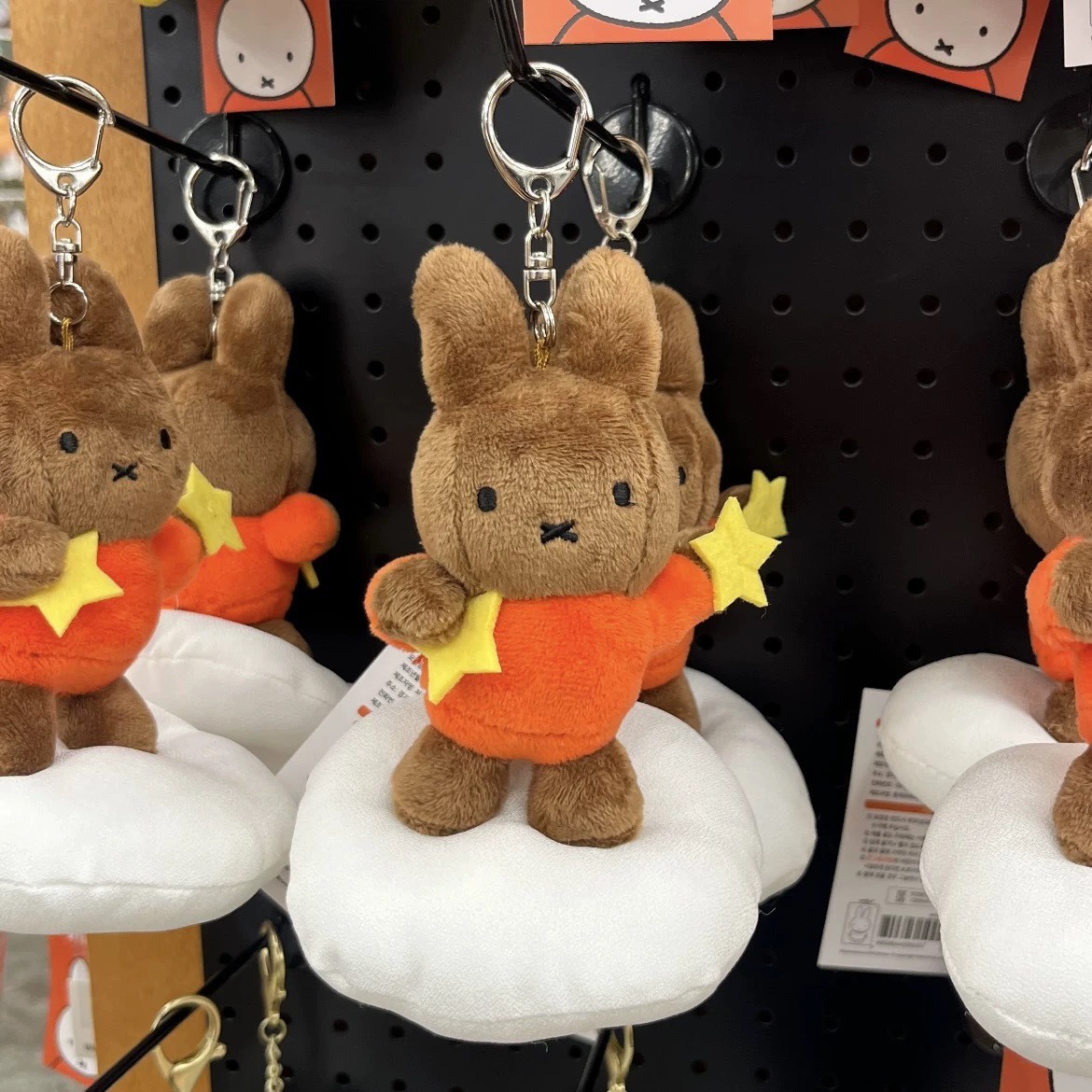 韓國代購 濟州島限定 月 雲朵 米菲 毛絨吊飾玩偶