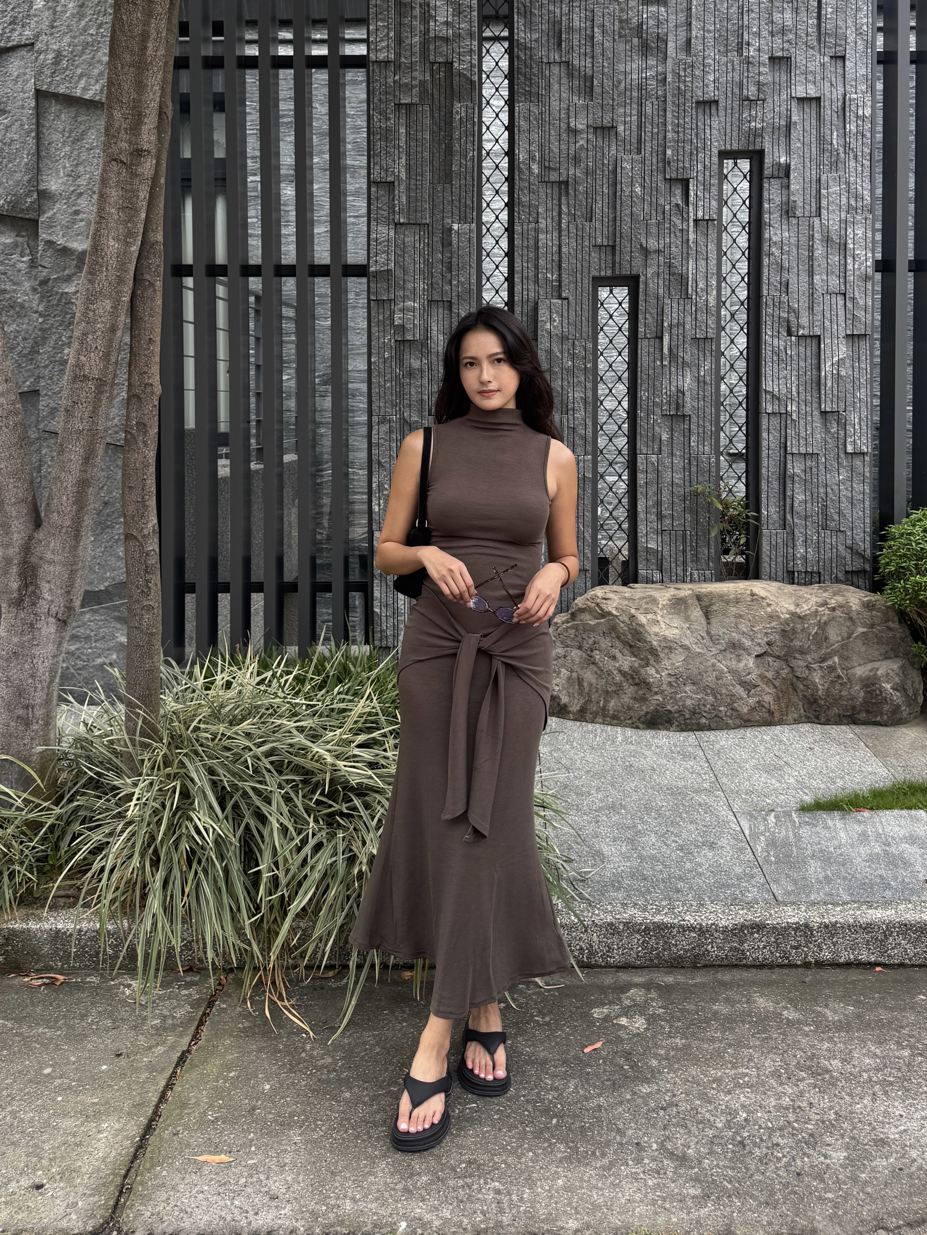 自留！附披肩⭐半高領褶皺魚尾洋裝(2色)