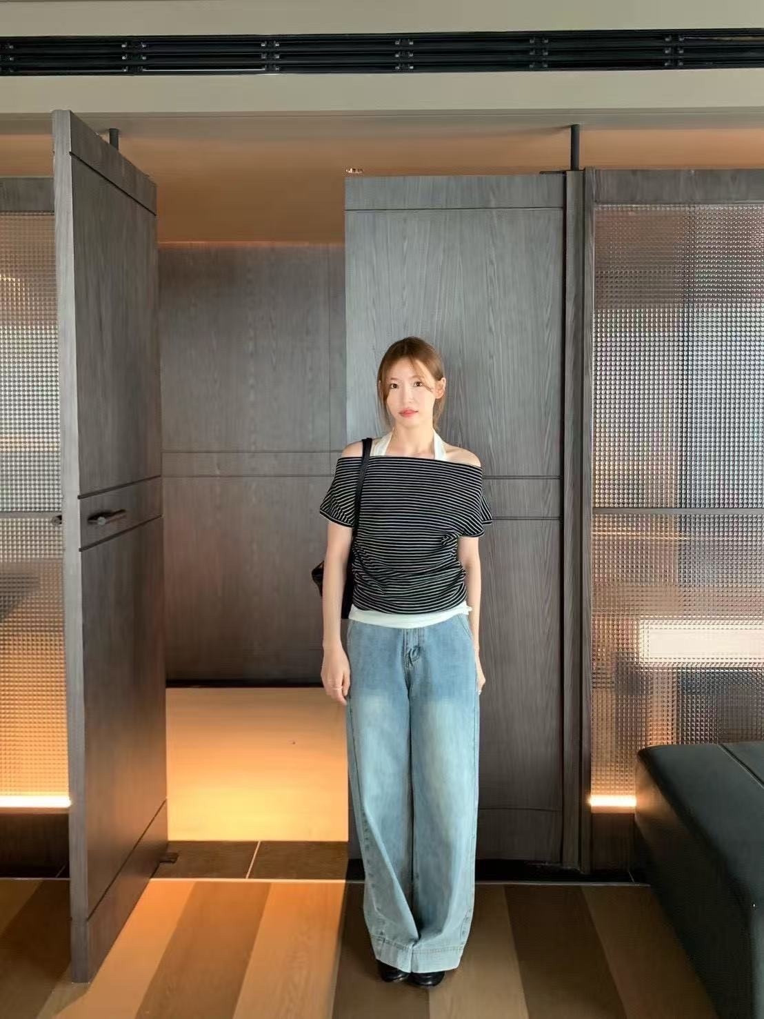 168 掛脖假兩件平口上衣