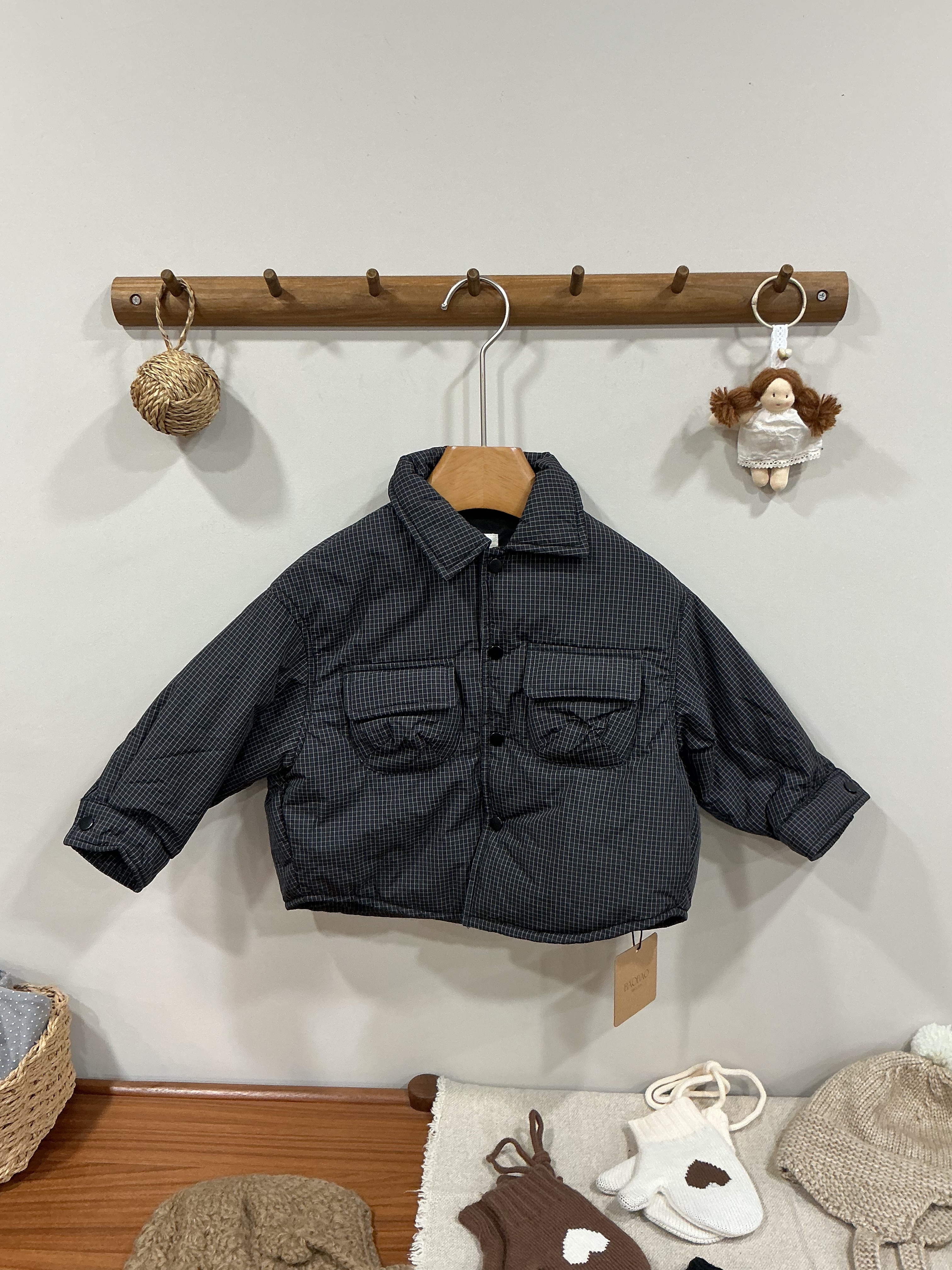 A03321立體口袋鋪棉格子襯衫