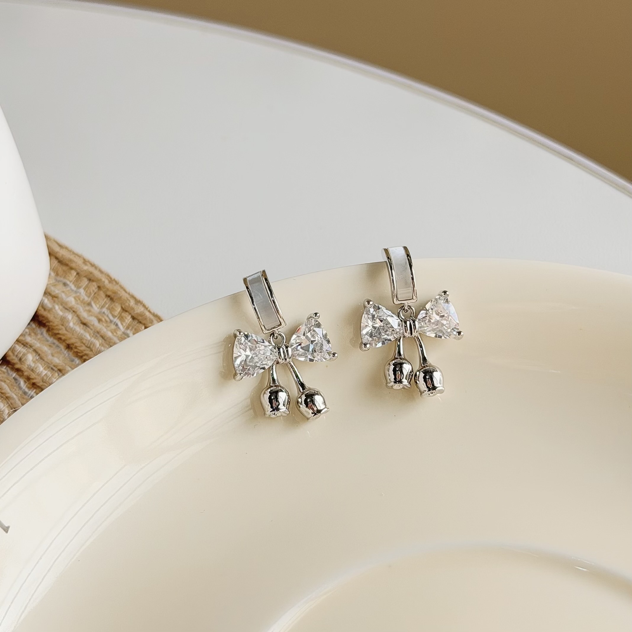 C311貝殼鋯石蝴蝶結玫瑰垂吊