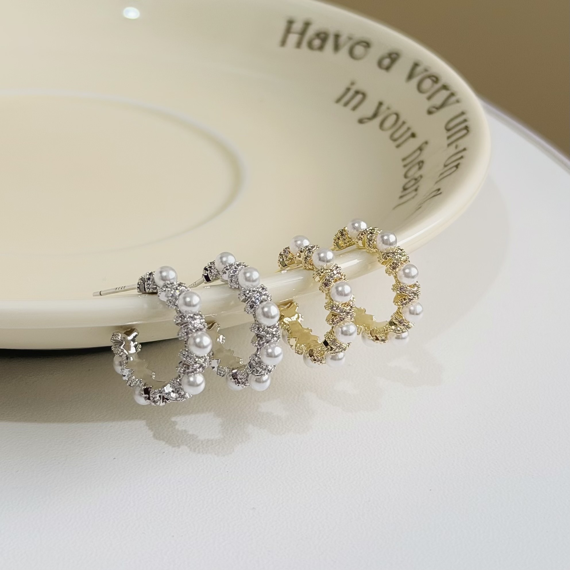 C216排鑽交叉珍珠C字圈