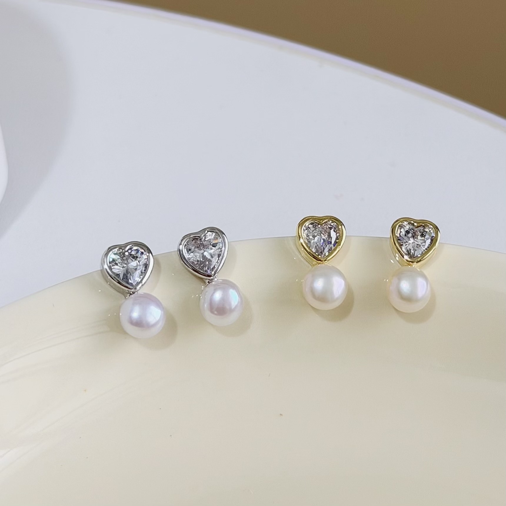 C220愛心鑽淡水珍珠耳針