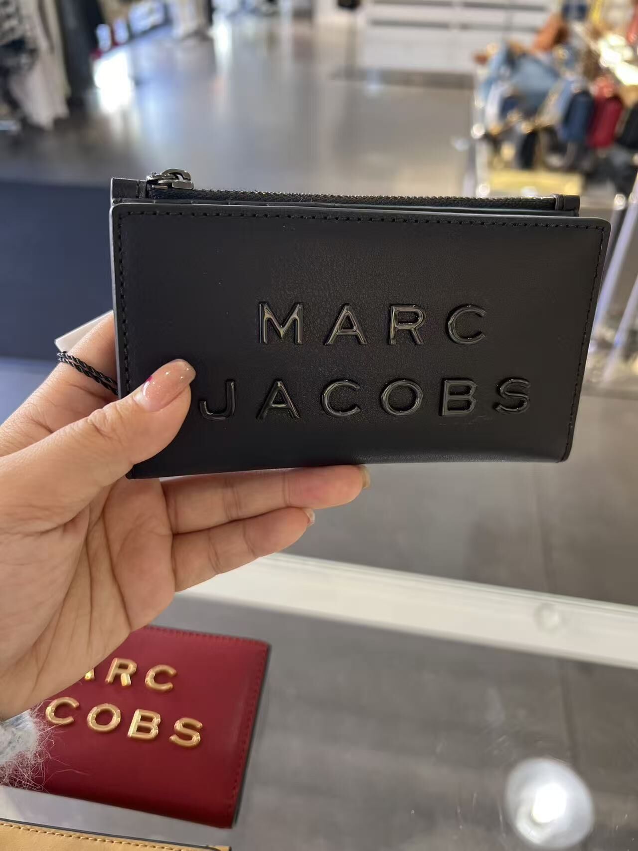 【直播】Marc Jacobs LL102238 LOGO 拉鏈摺款銀包