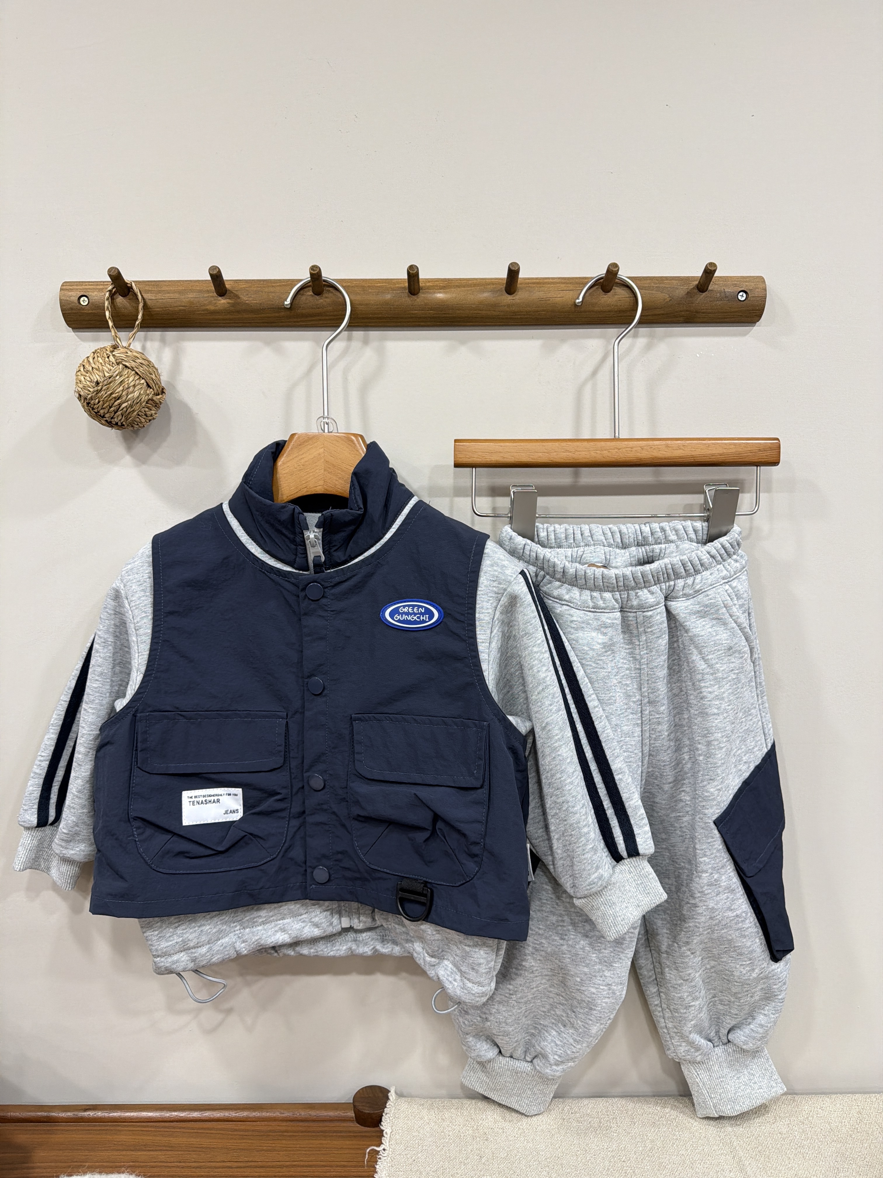 A3192背心假兩件套裝