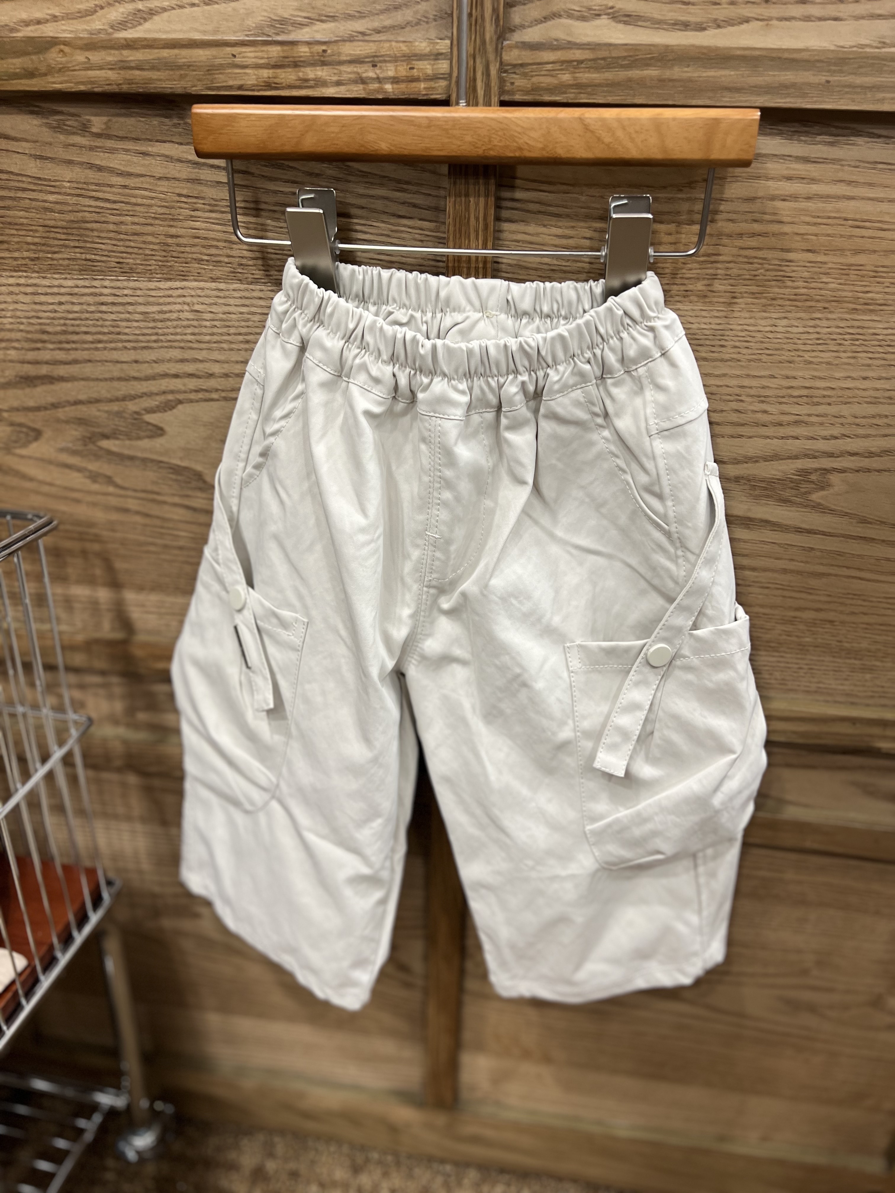 A03184側扣大口袋造型寬褲