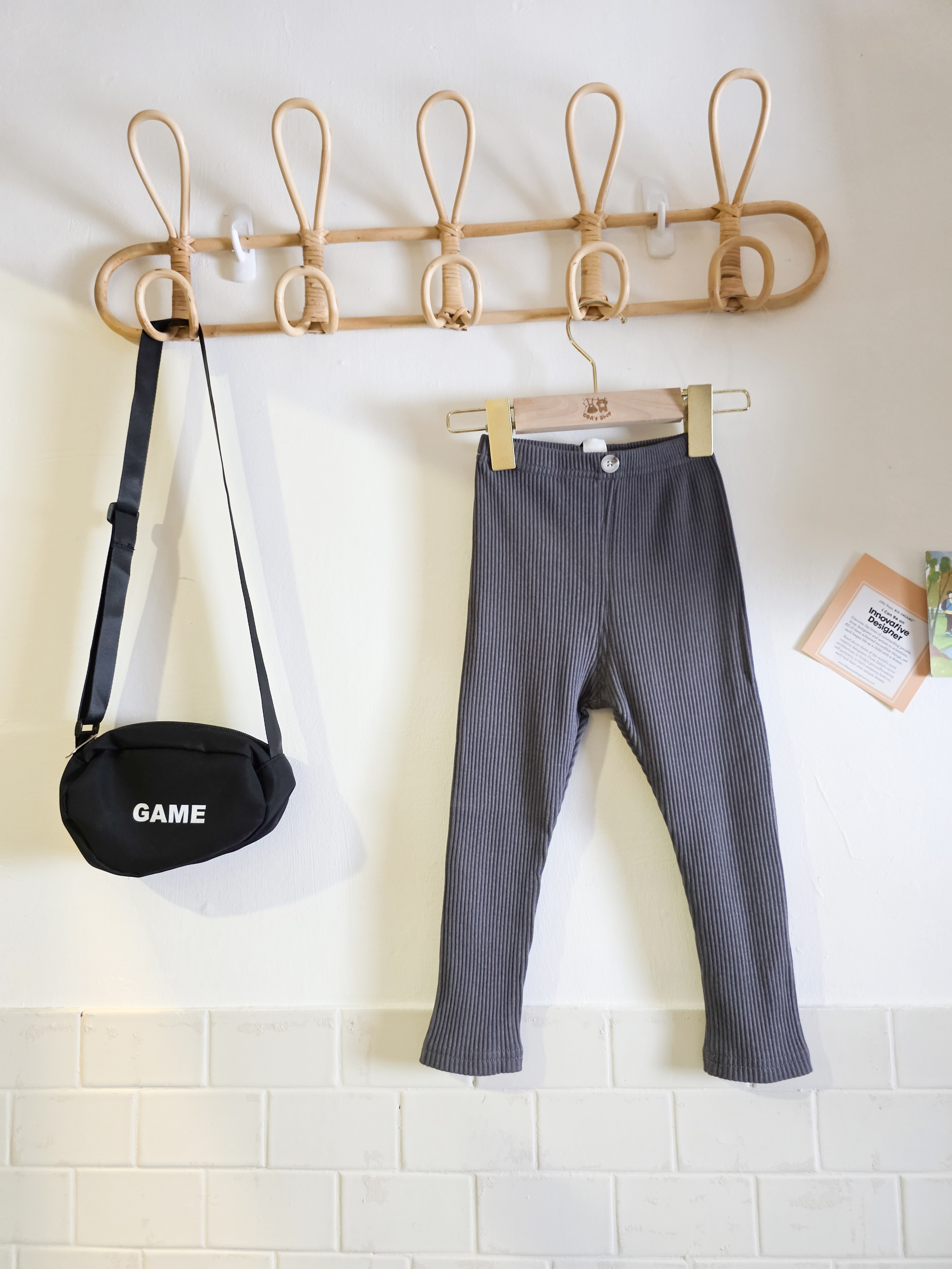 深灰螺紋內搭長褲(PE)