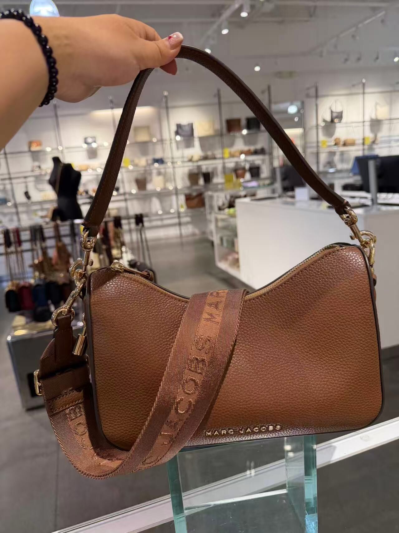 【直播】Marc Jacobs LL102250 手提兩用包