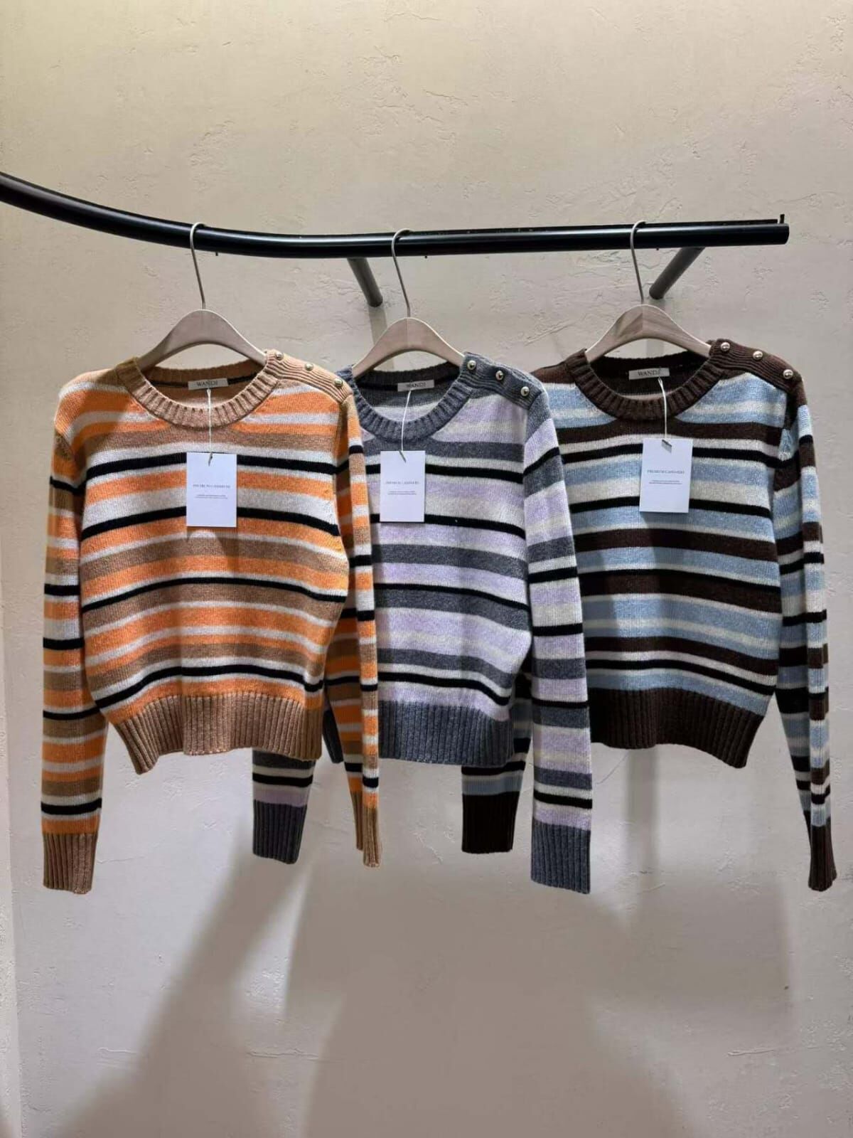 WJ5162 撞色橫間條針織上衣