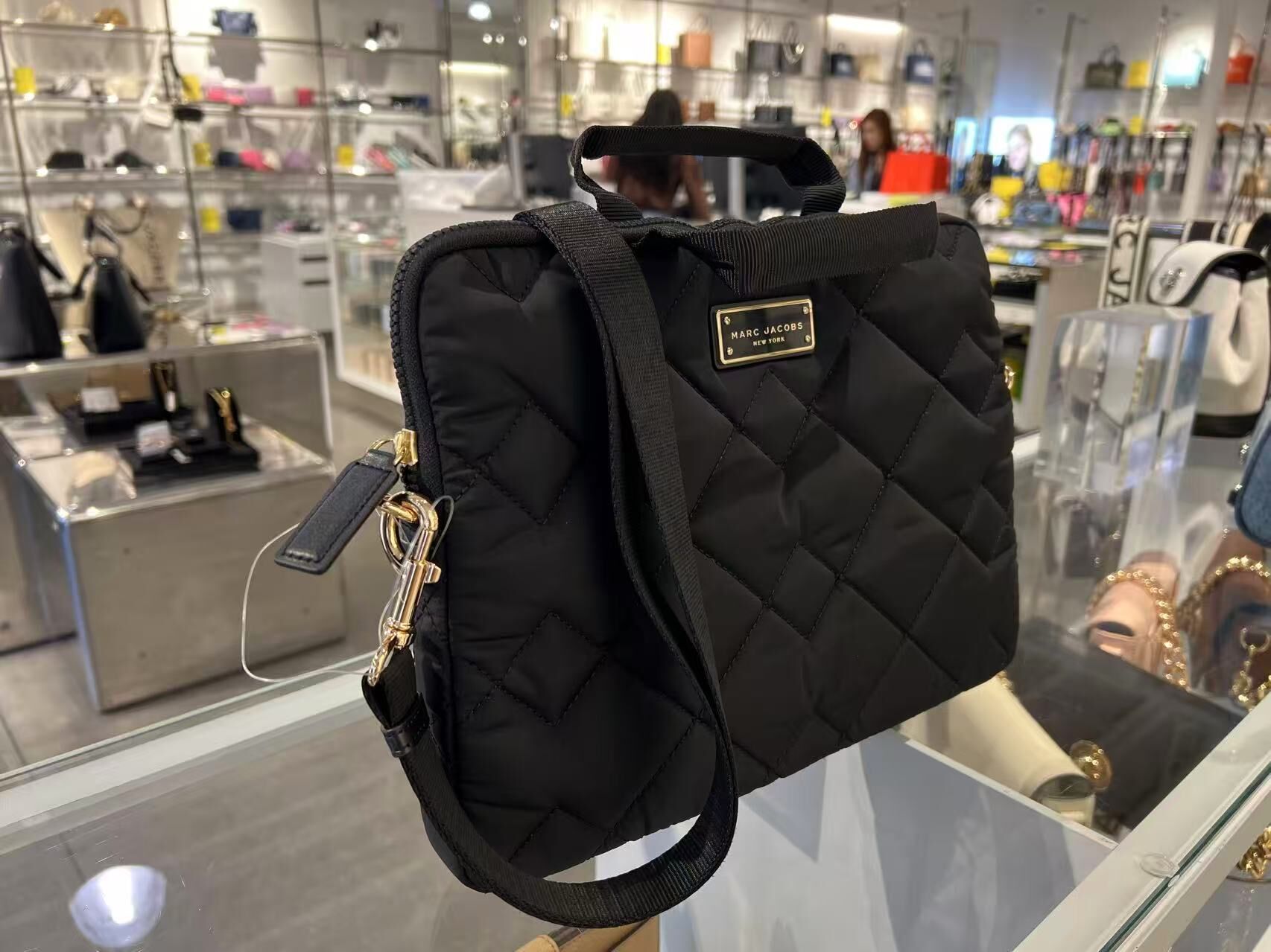 【直播】Marc Jacobs LL102253 手提電腦包