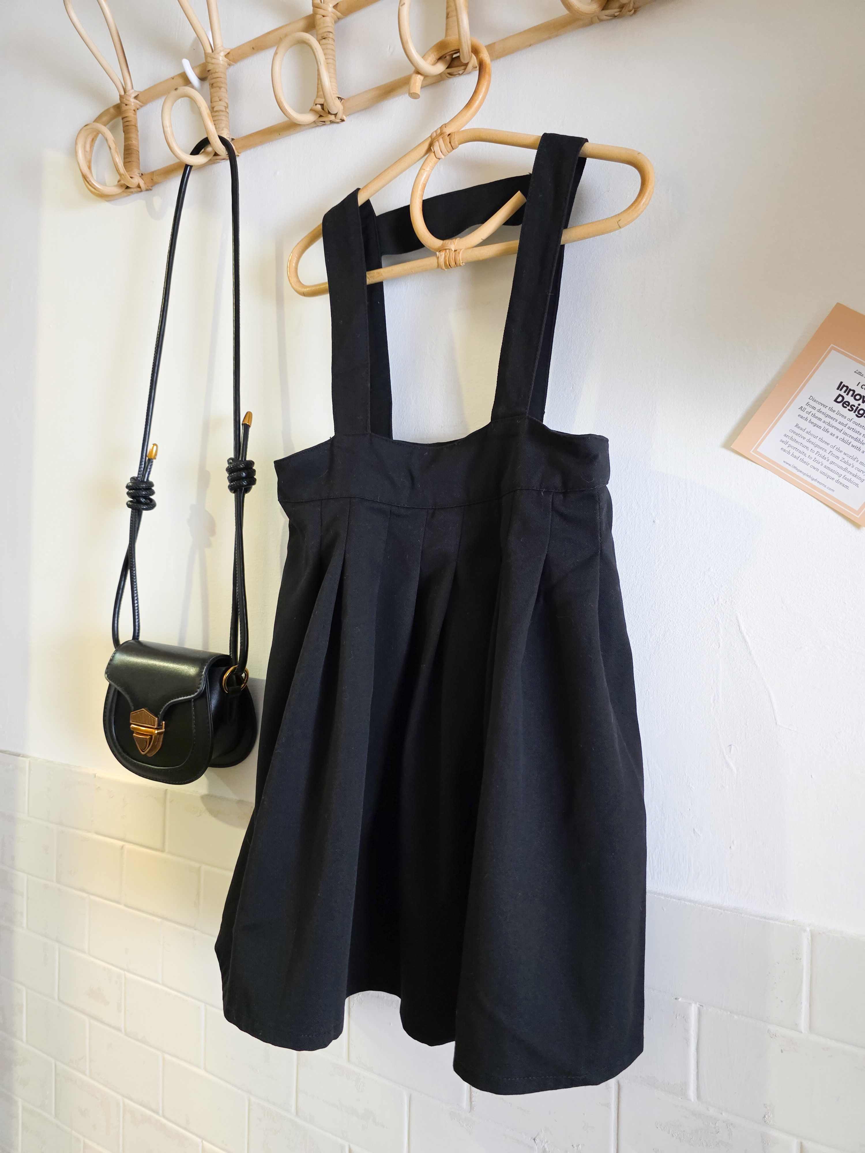 黑色百褶 吊帶連身裙(PE)