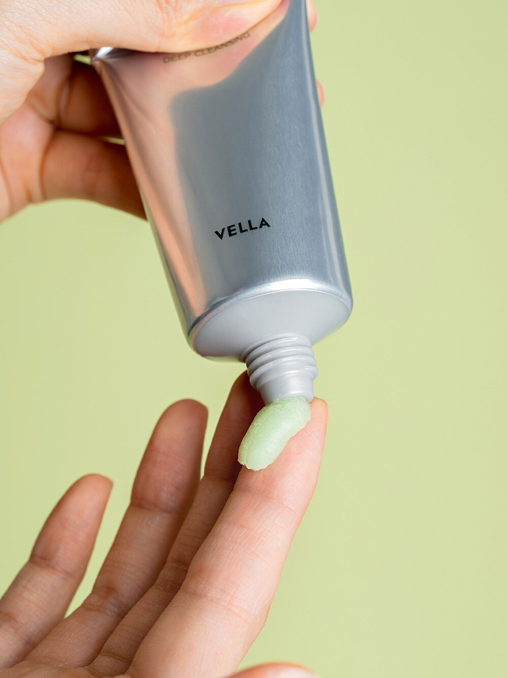 Vella 艾草潔膚膏