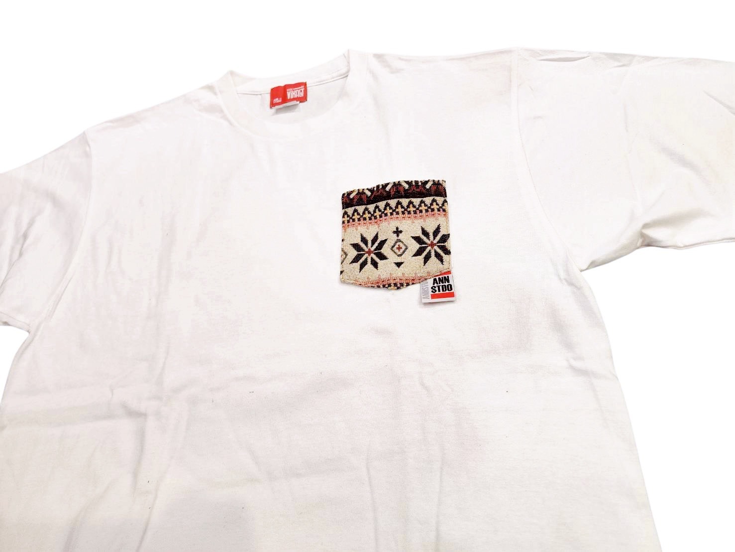 Annstudio/老闆手作/圖騰口袋短T