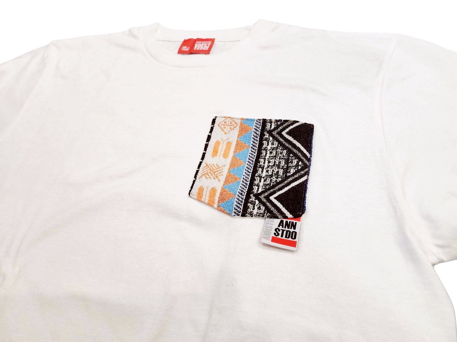 Annstudio/老闆手作/圖騰口袋短T