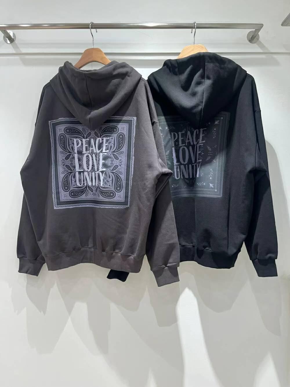 英文字圖案連帽衛衣 10.GVTY-0241T