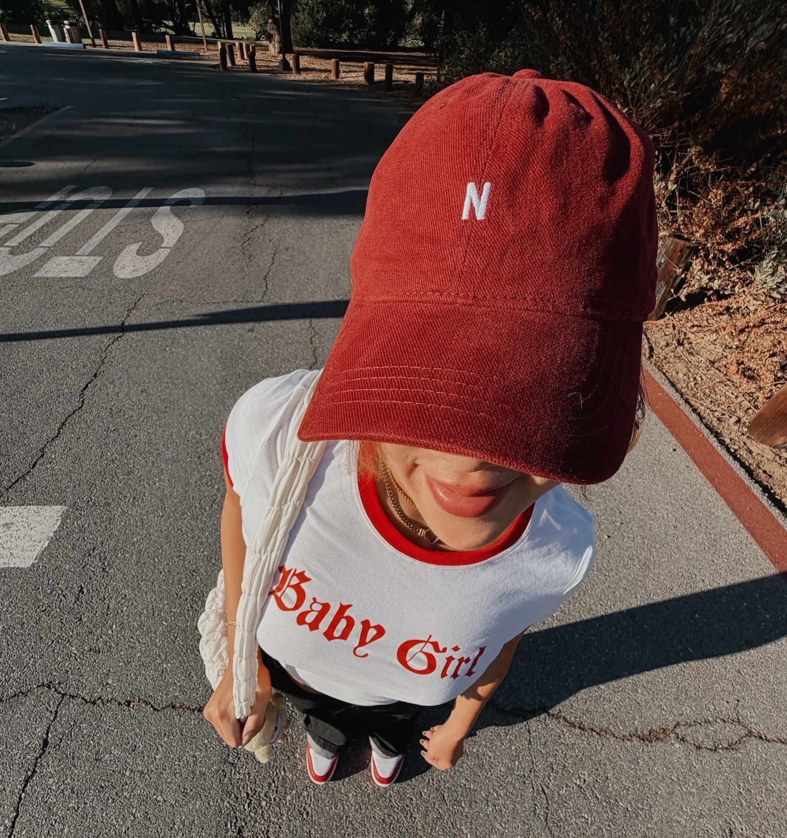 🍷酒紅N字標語棒球帽