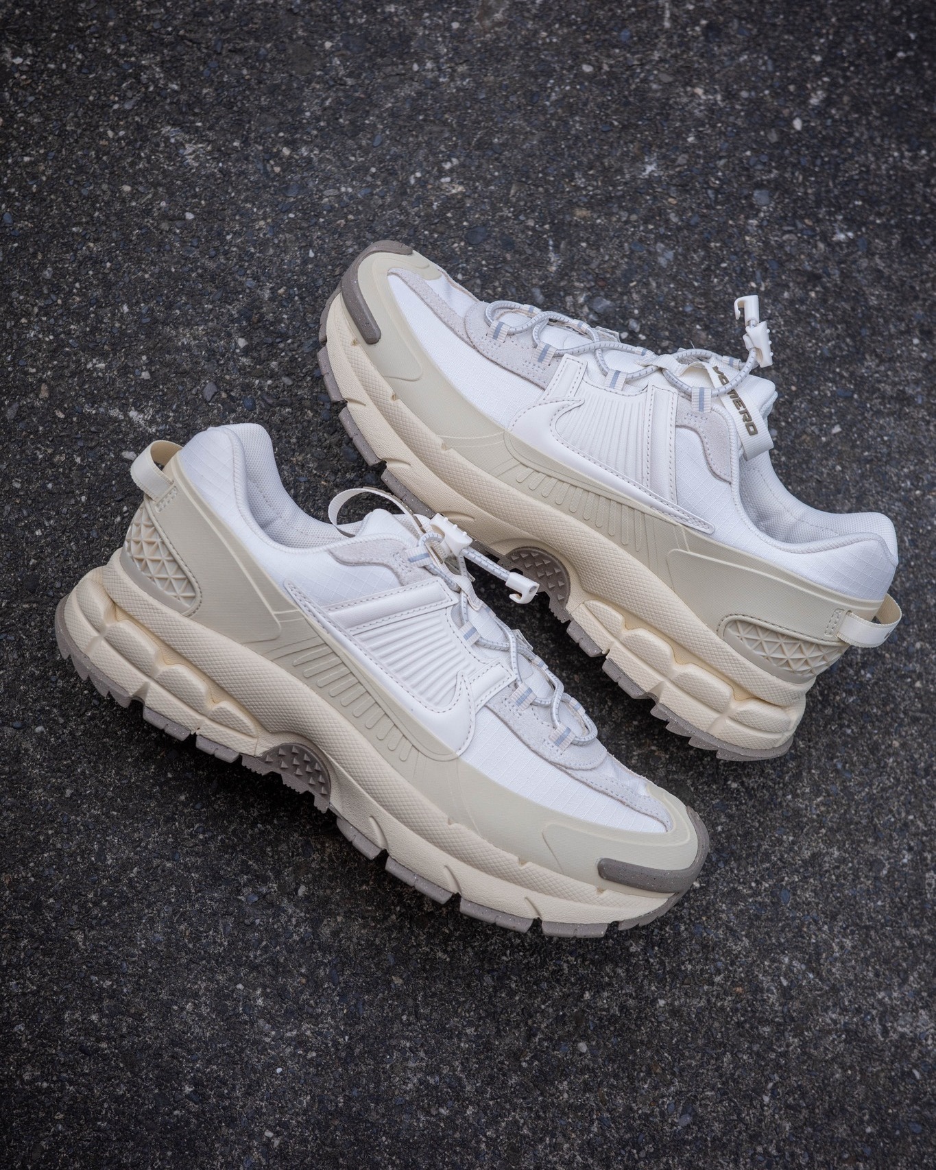 Nike Zoom Vomero Roam  超好穿 奶油白 米白棕 卡其 防潑水 fv2295-101