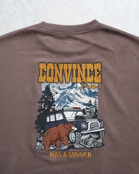 【POWER TO THE PEOPLE】雪山棕熊戶外冒險大學TEE