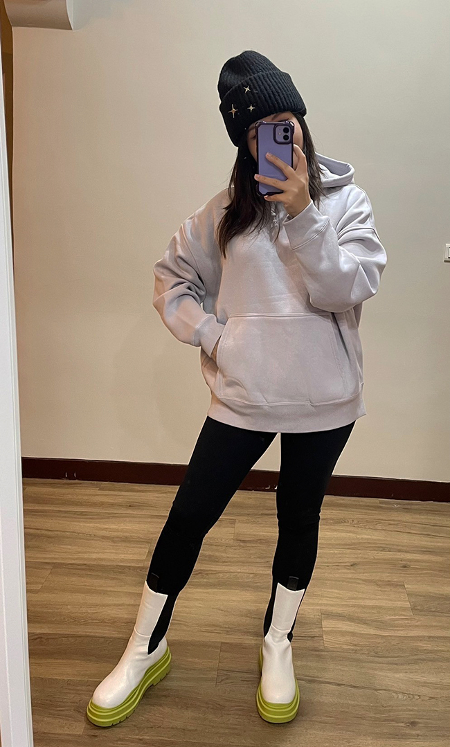 刷毛不厚重柔軟落肩寬版連帽T-預購